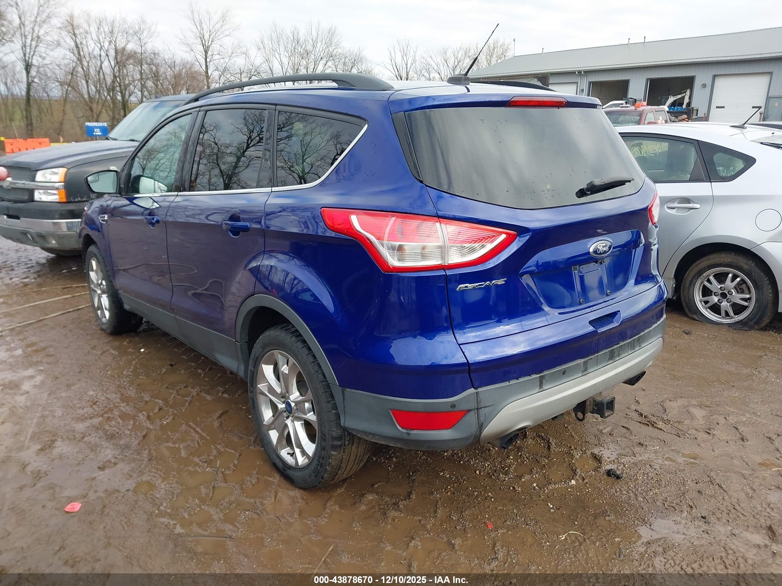 FORD ESCAPE image 3