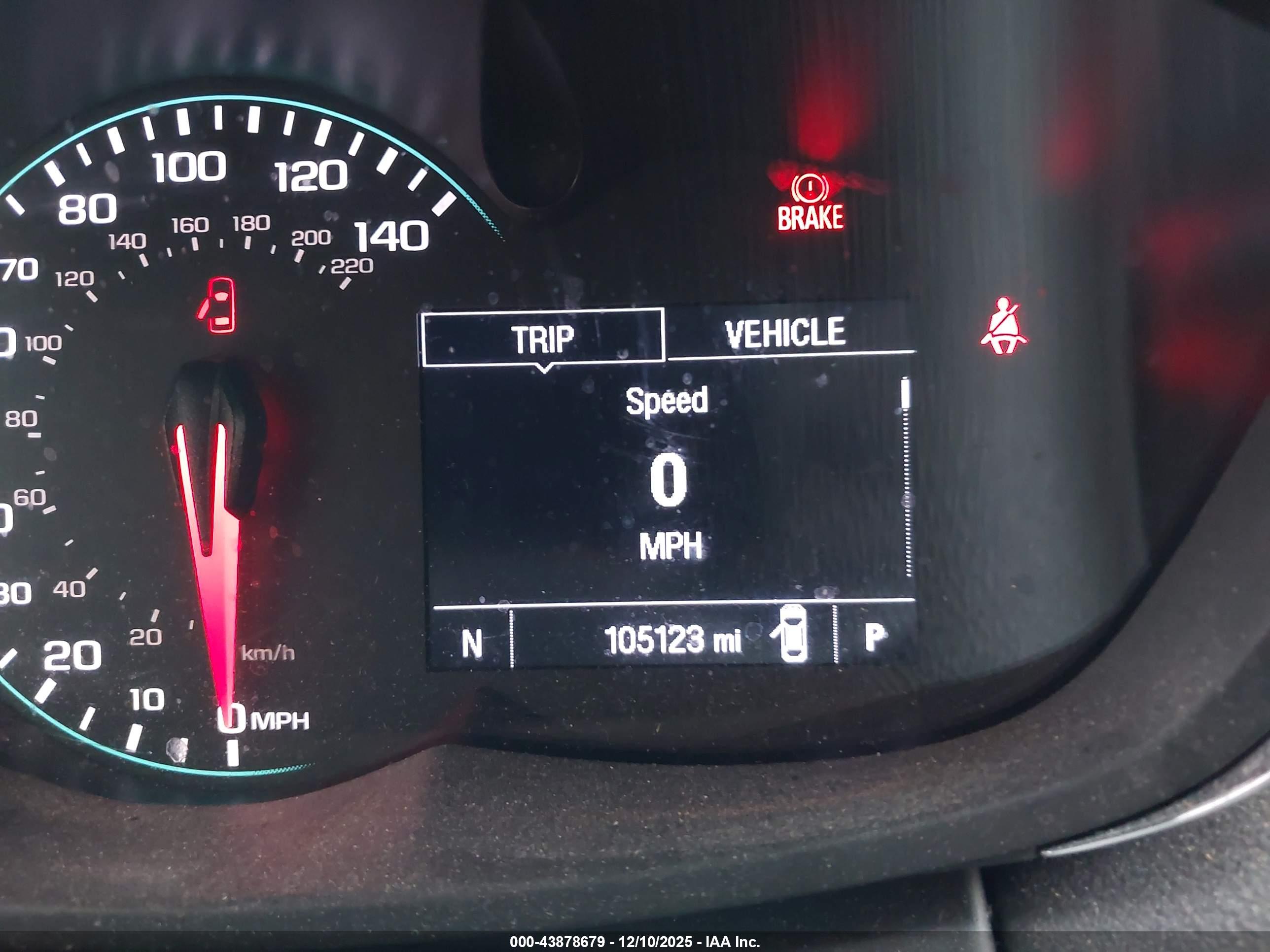 CHEVROLET TRAX image 7