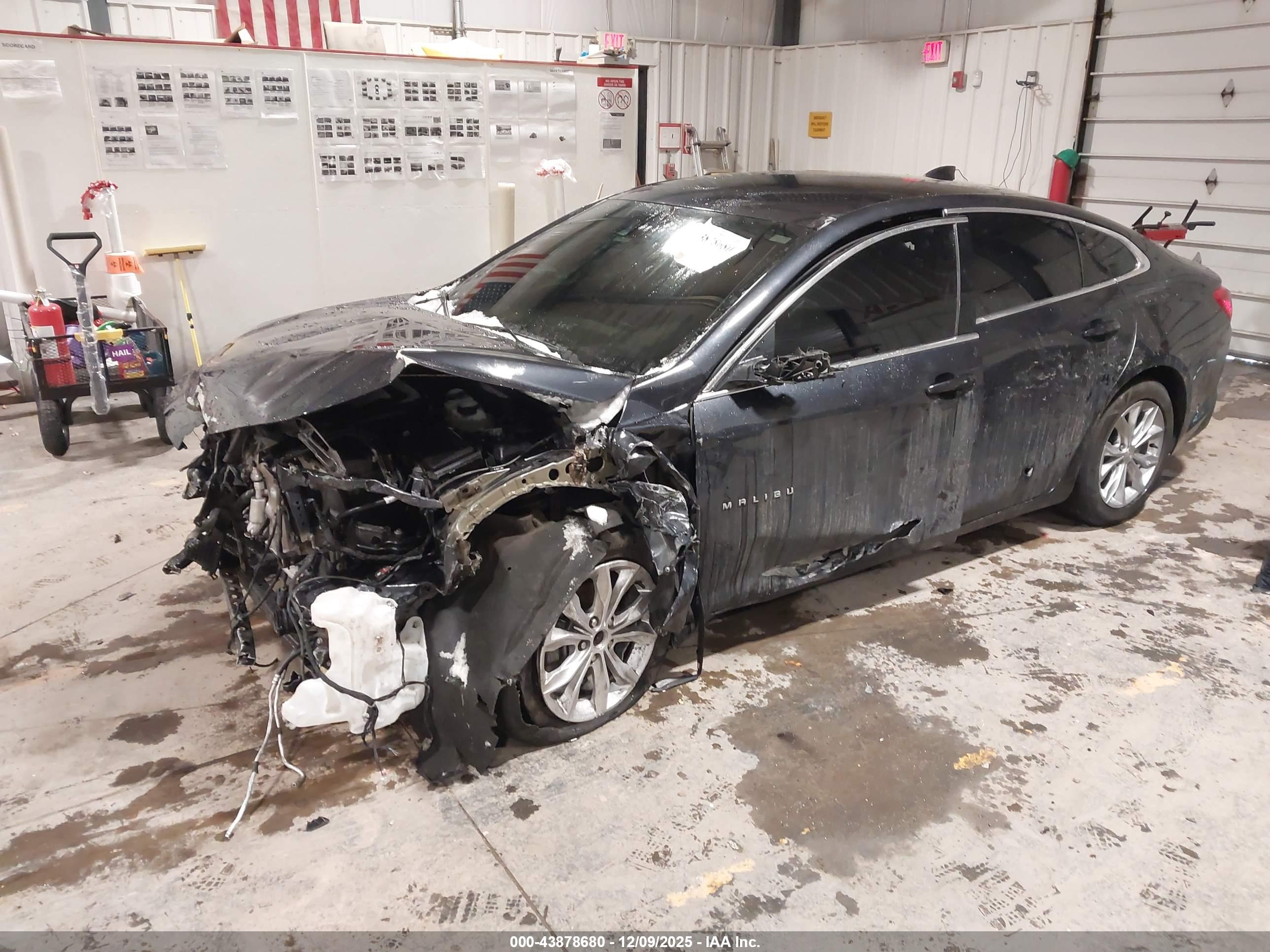 CHEVROLET MALIBU image 2