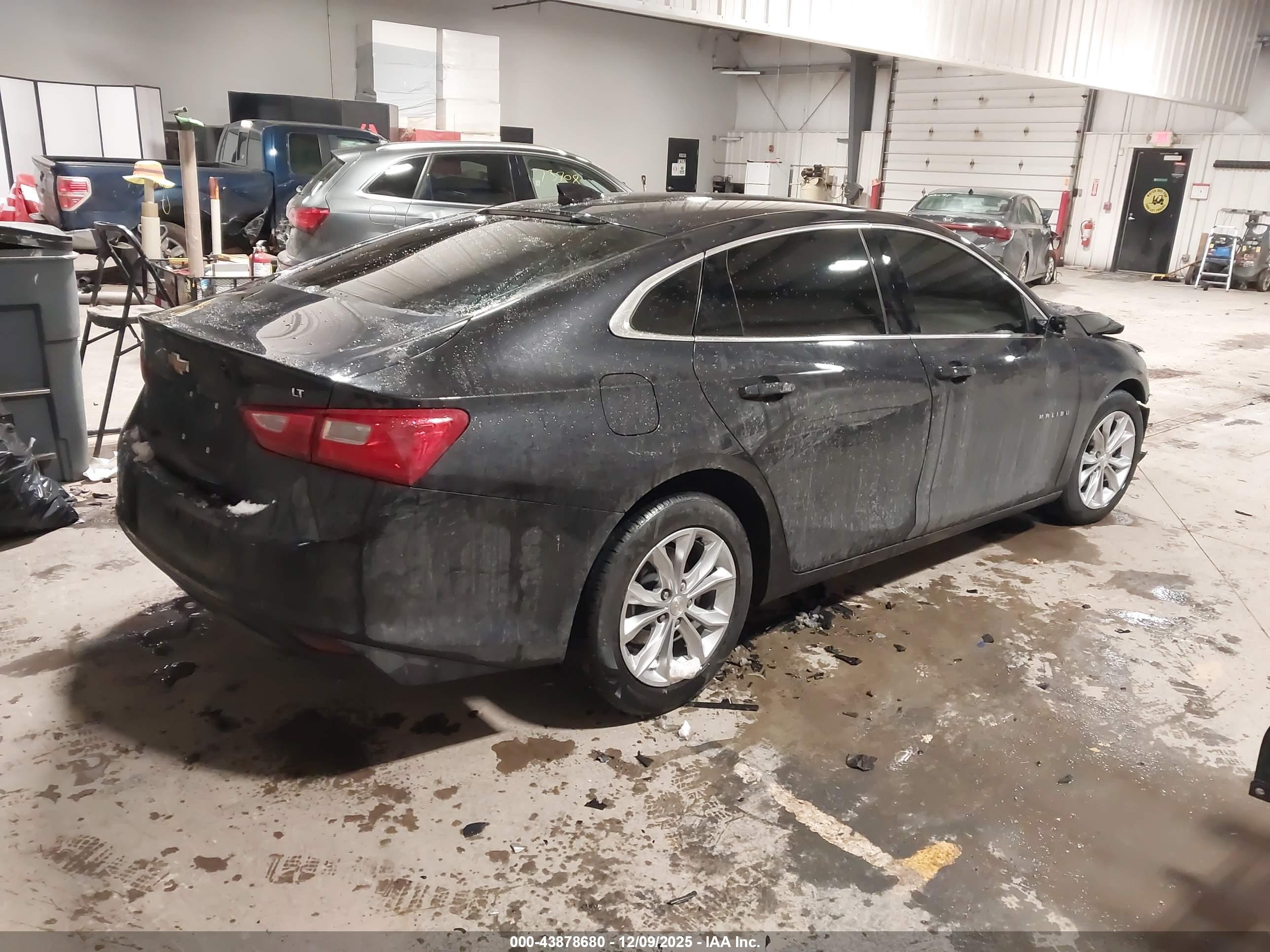 CHEVROLET MALIBU image 4