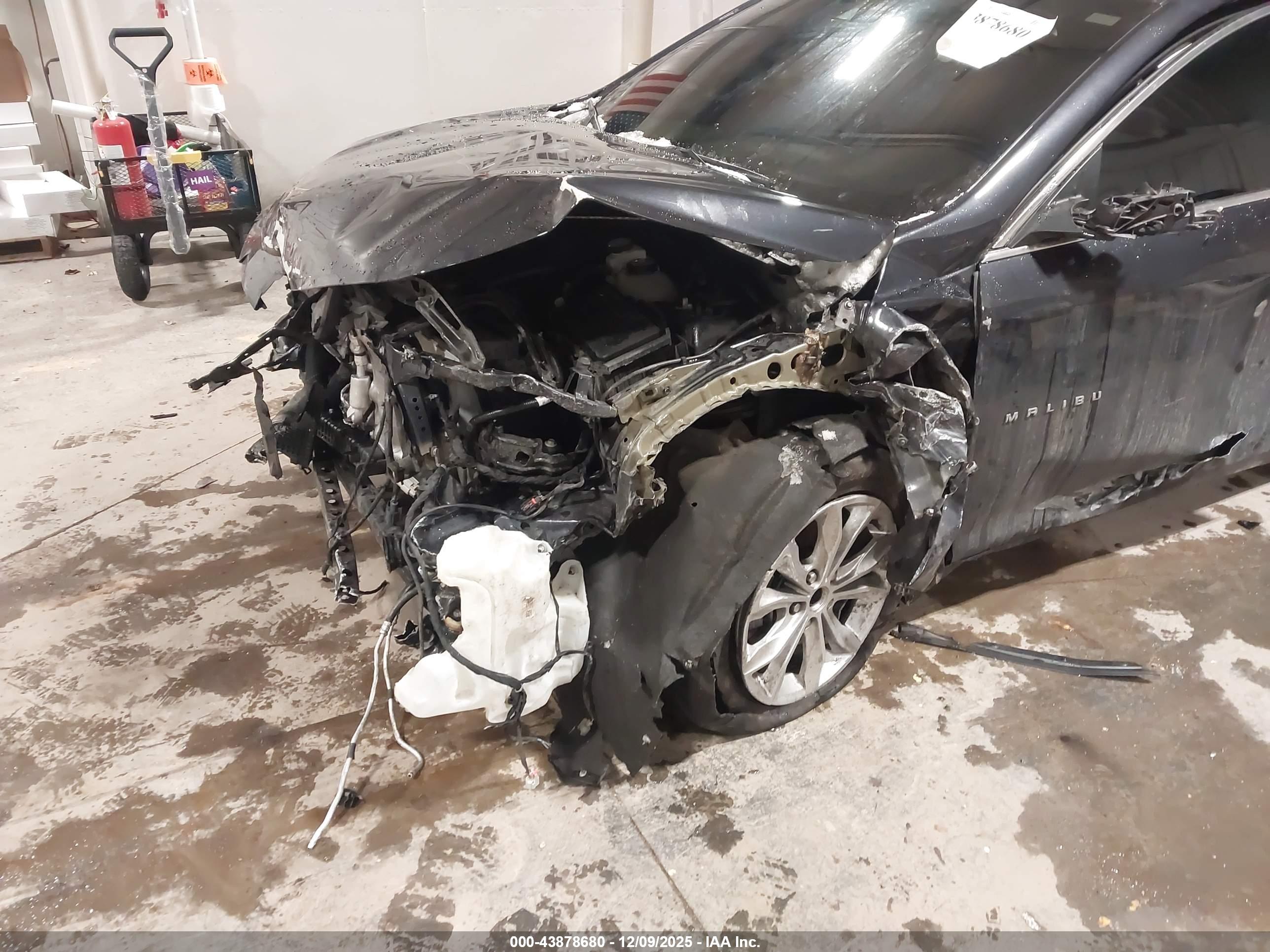 CHEVROLET MALIBU image 6