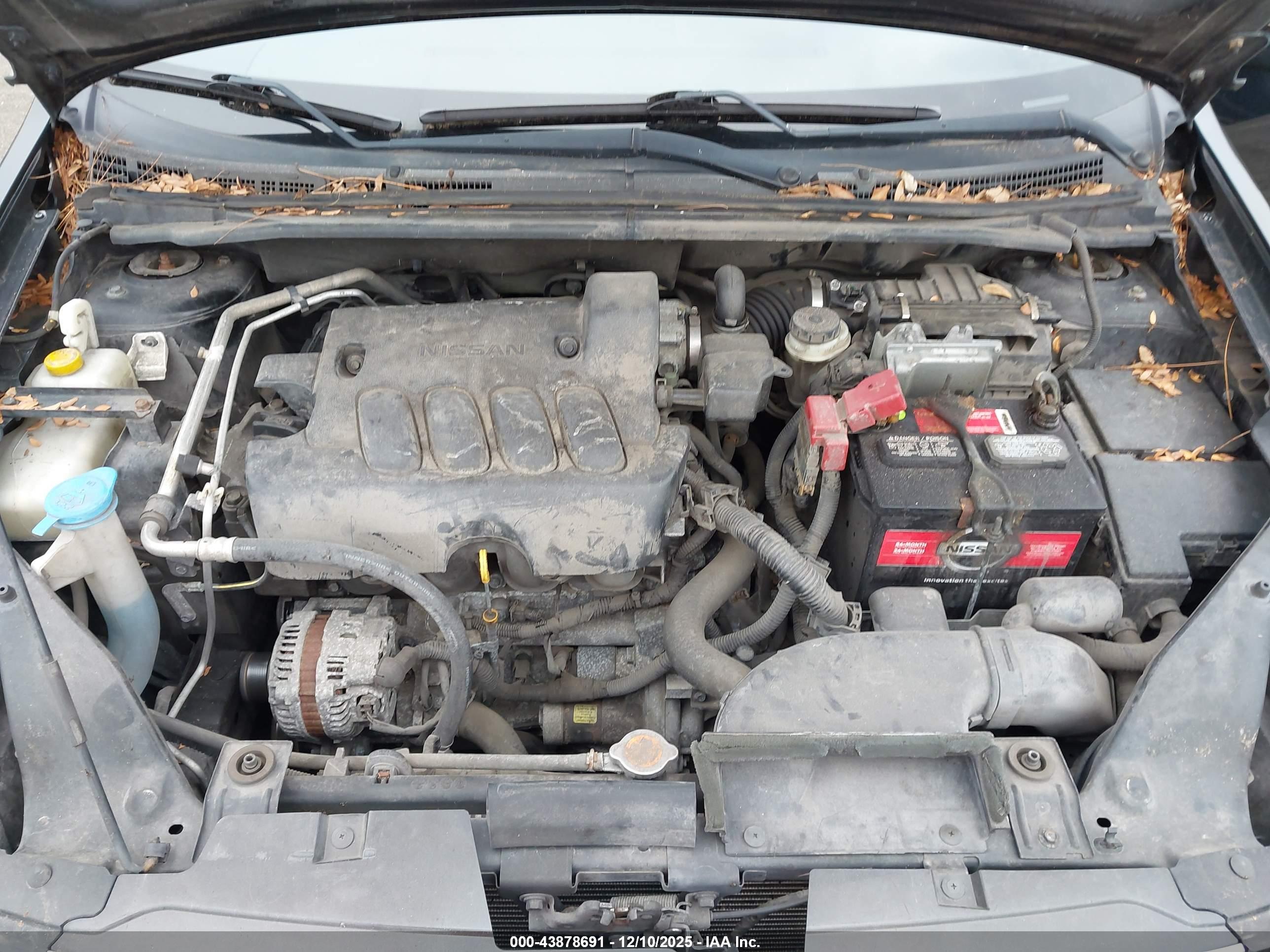 NISSAN SENTRA image 10