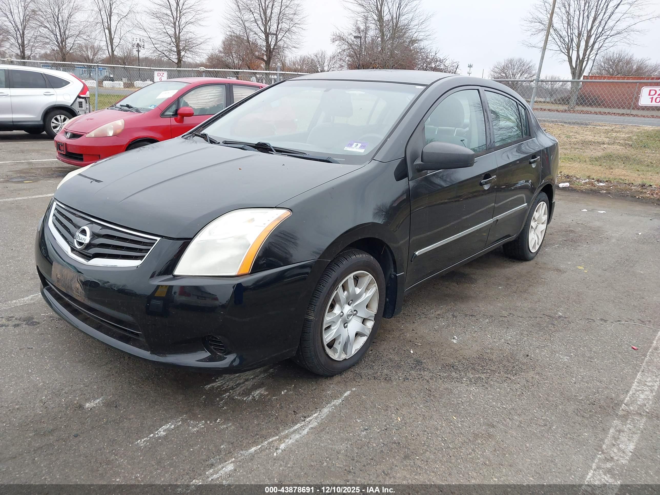NISSAN SENTRA image 2