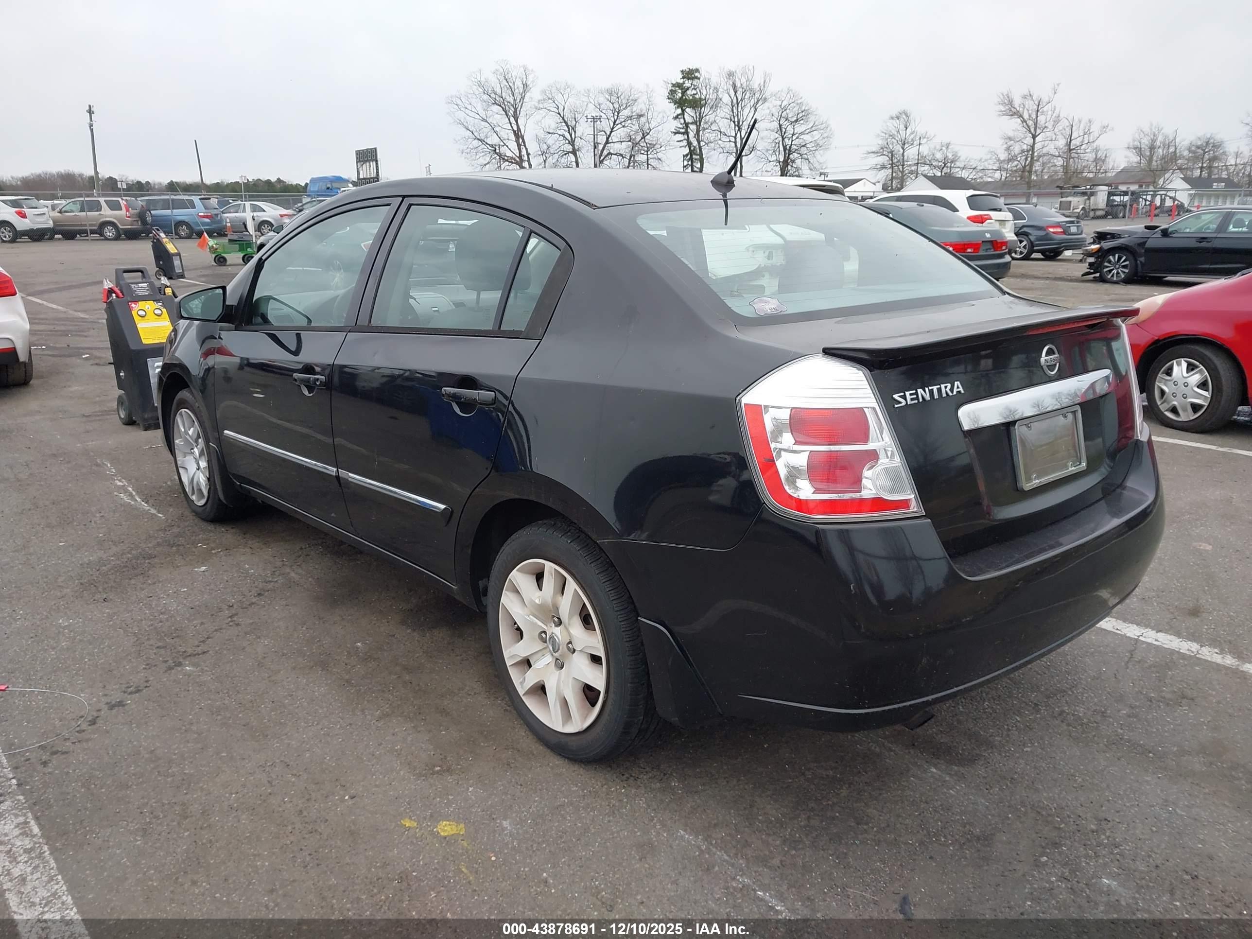 NISSAN SENTRA image 3