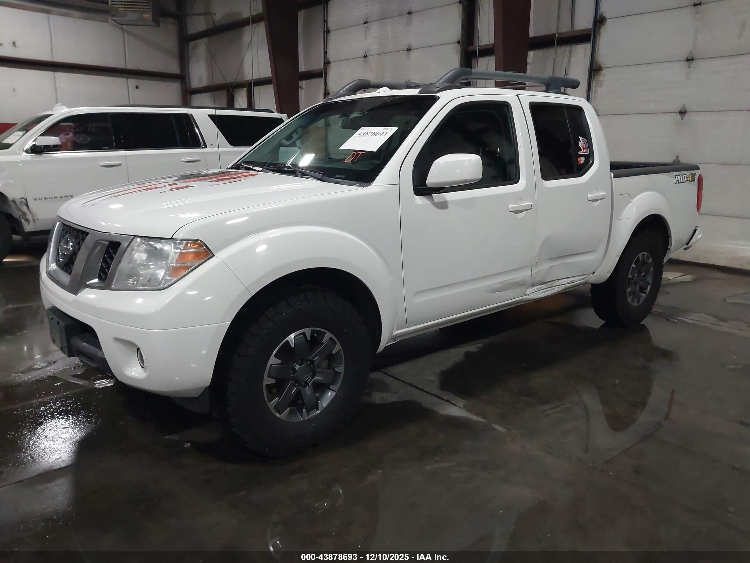 NISSAN FRONTIER image 2