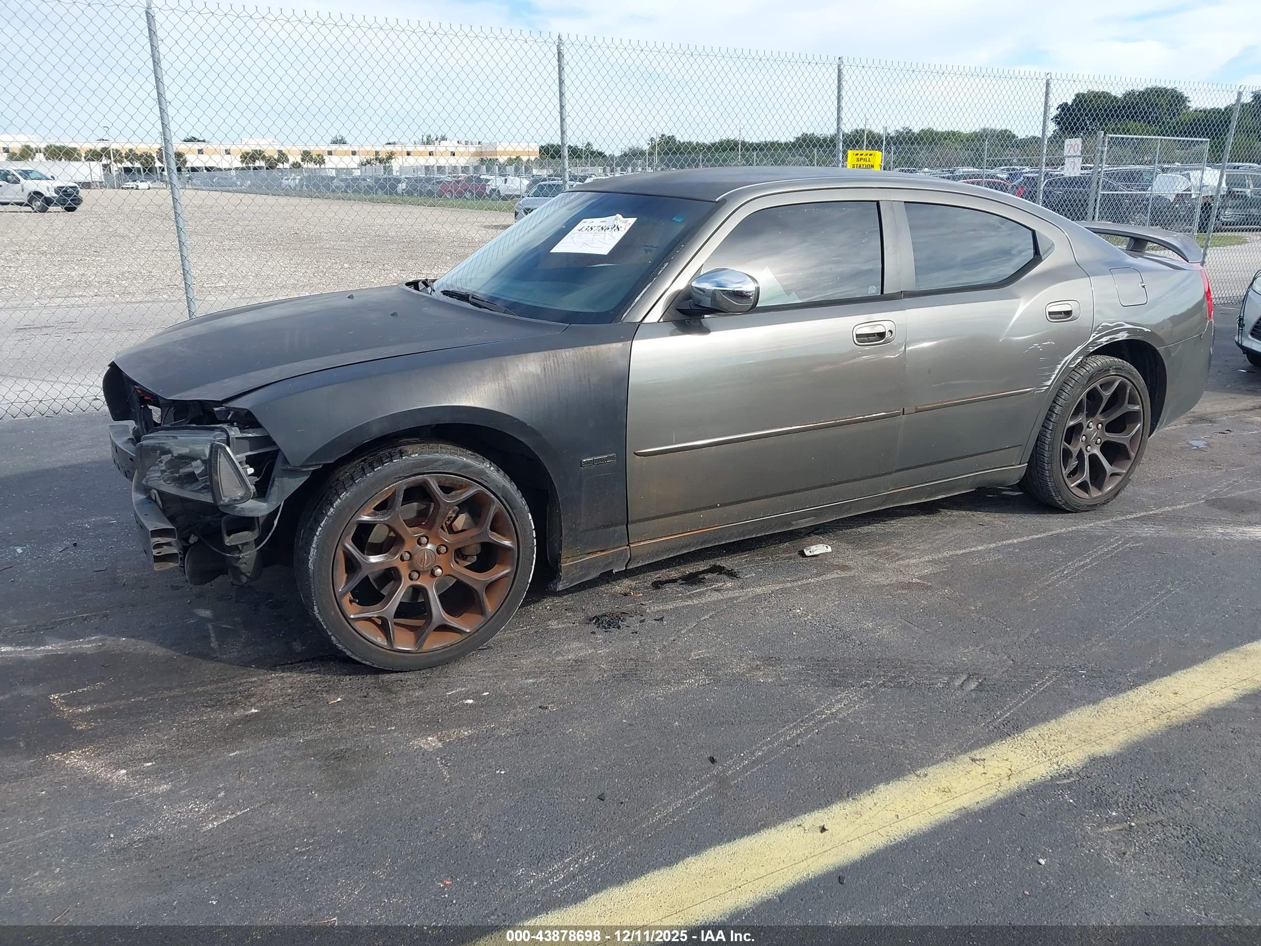 DODGE CHARGER image 2