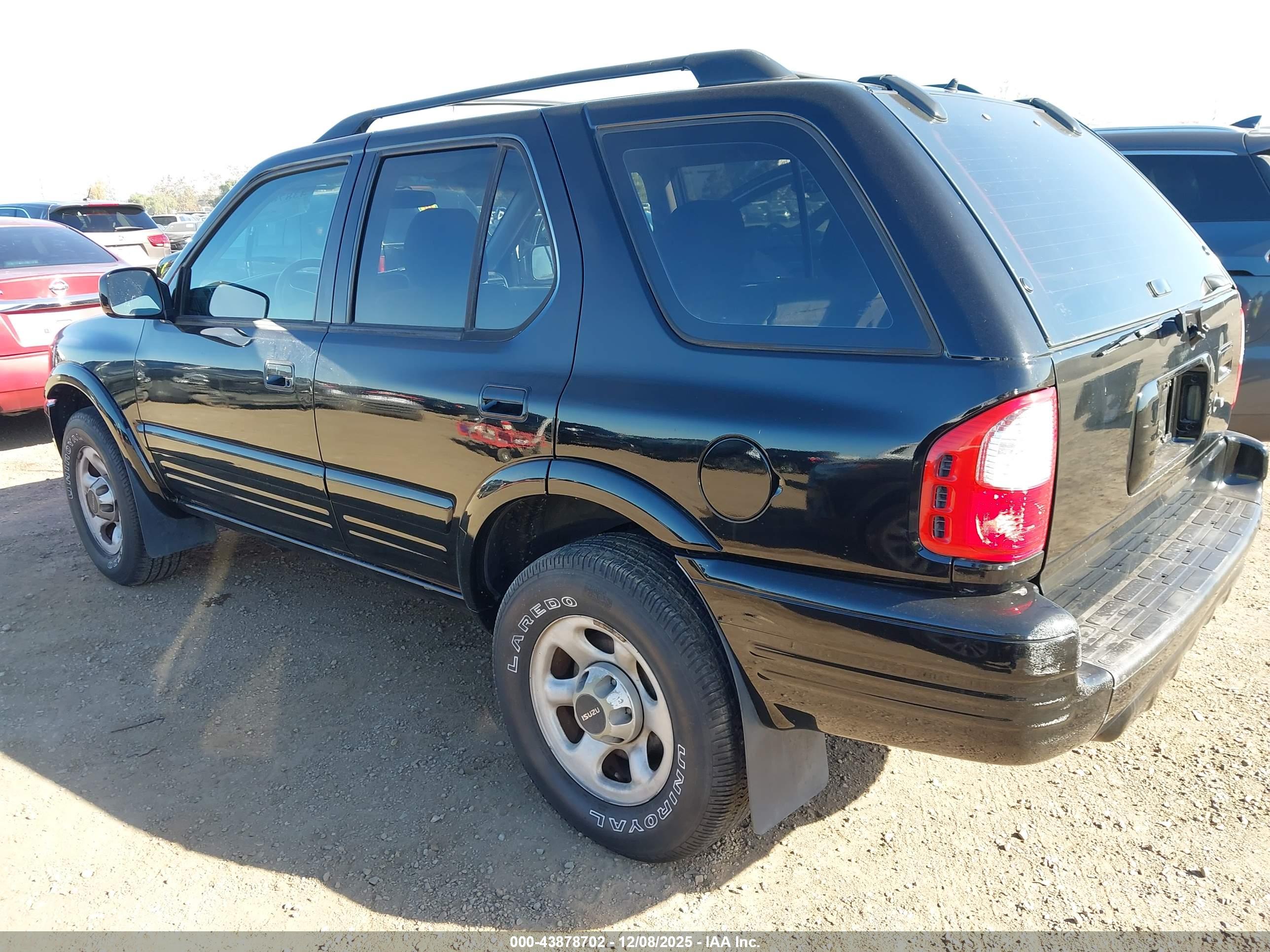 ISUZU RODEO image 3