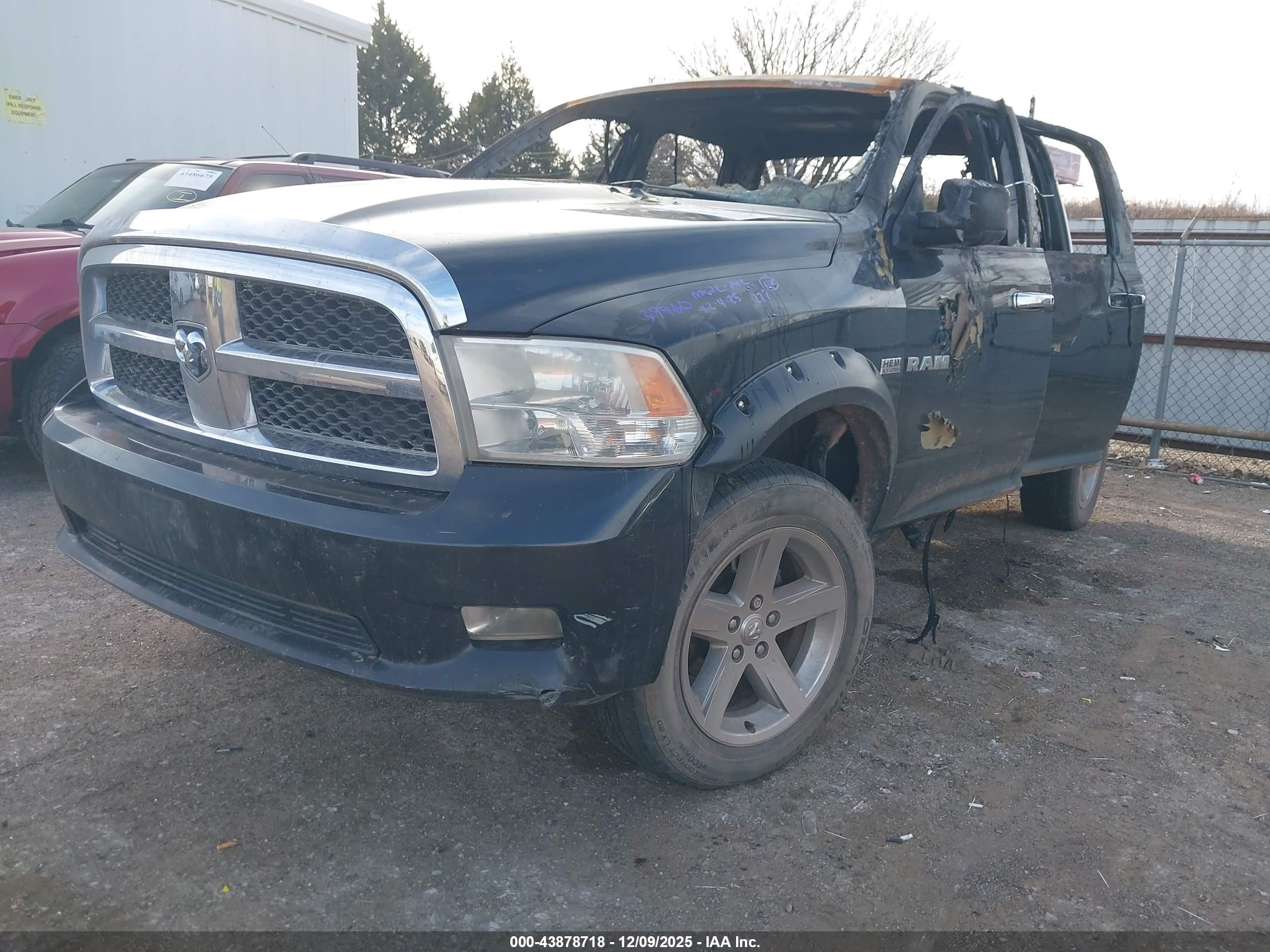 DODGE RAM image 2