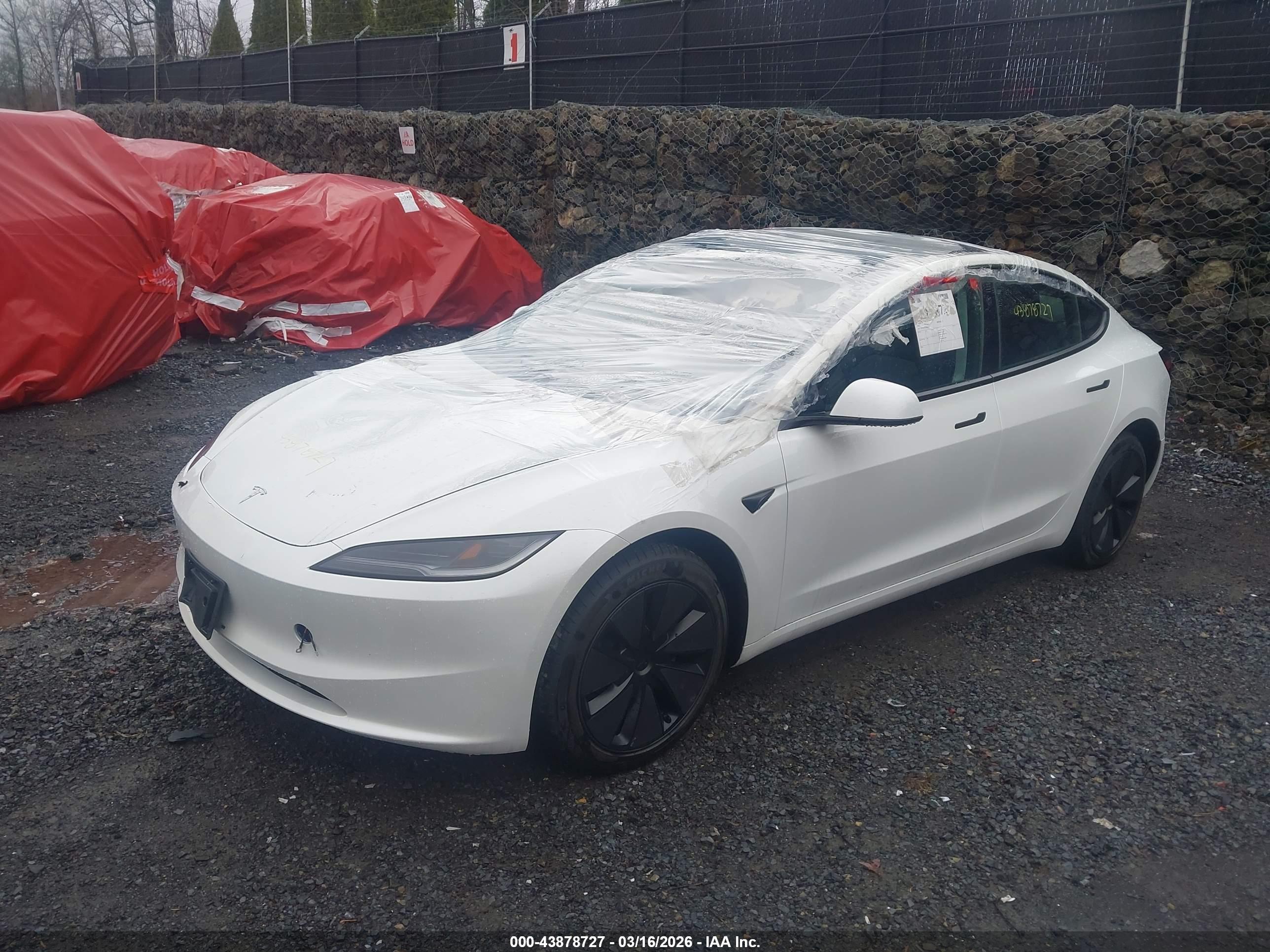 TESLA MODEL image 2