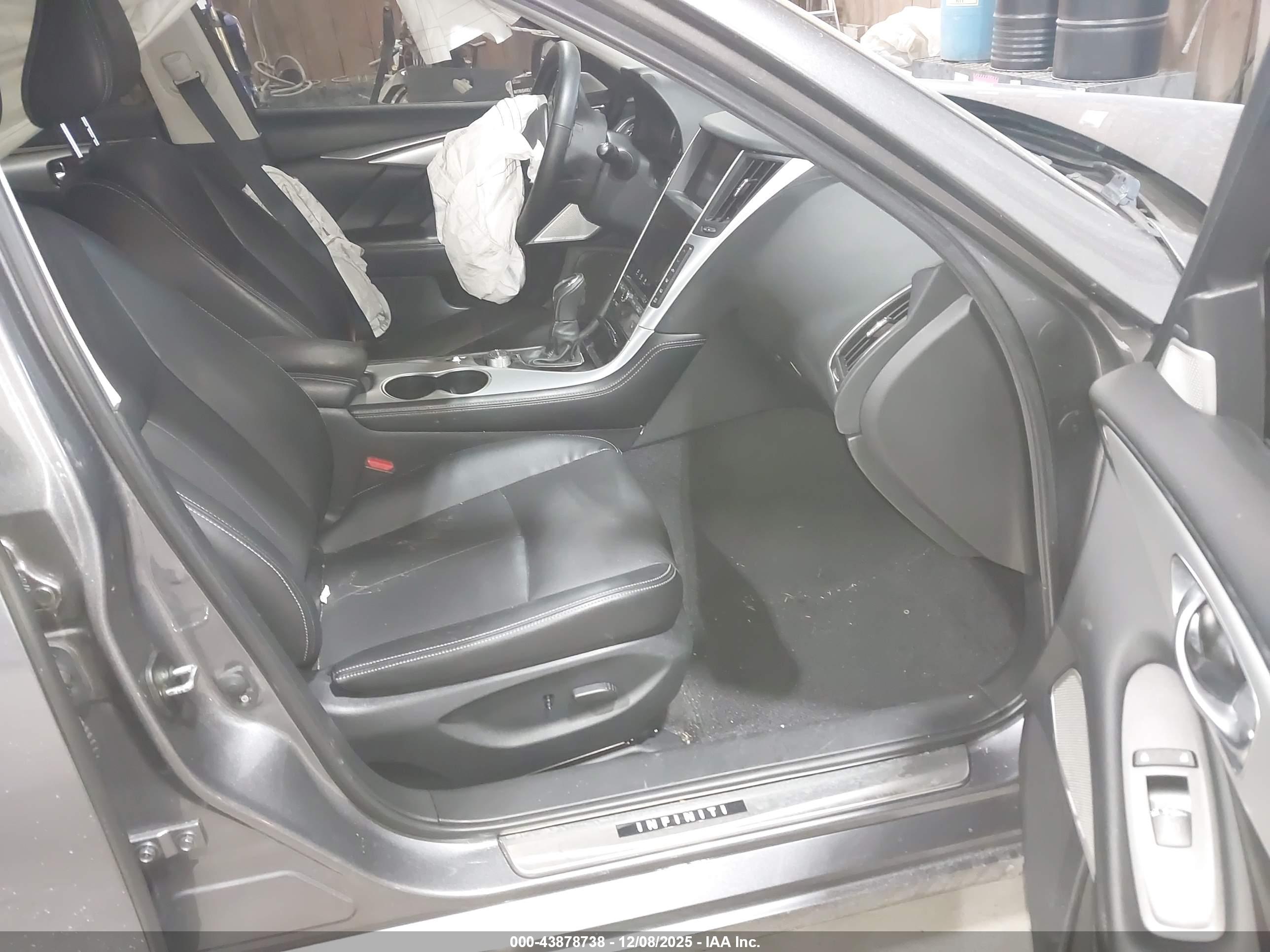 INFINITI Q50 image 5