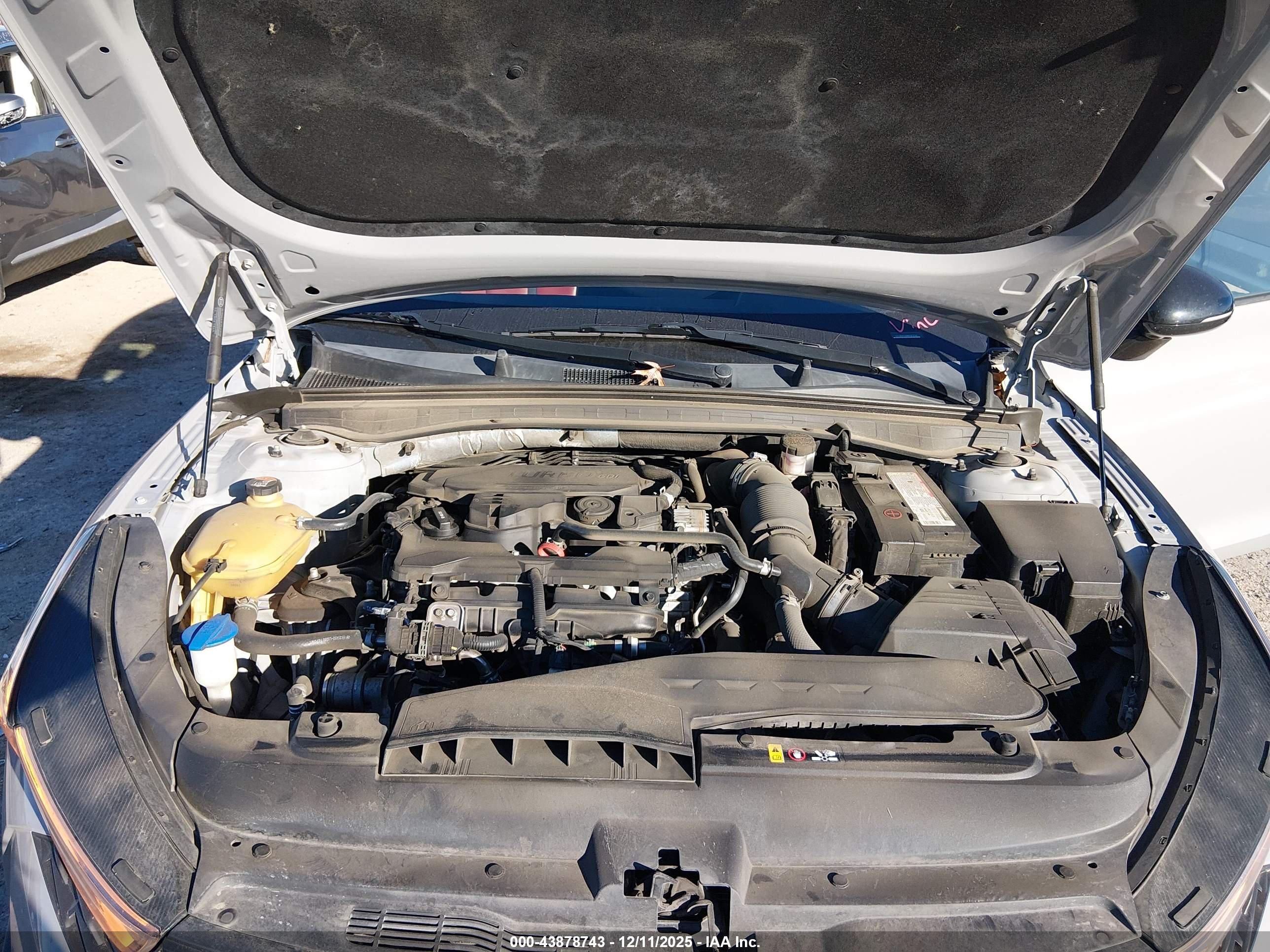 KIA K5 image 10