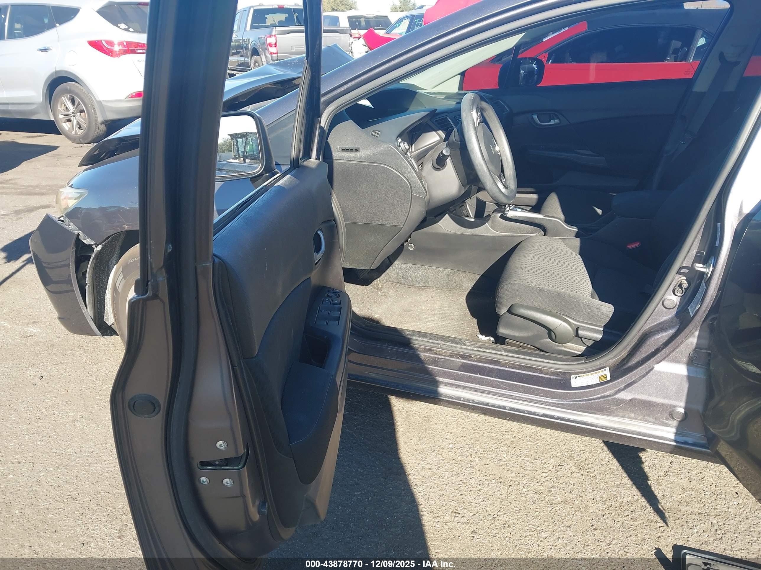 HONDA CIVIC image 5