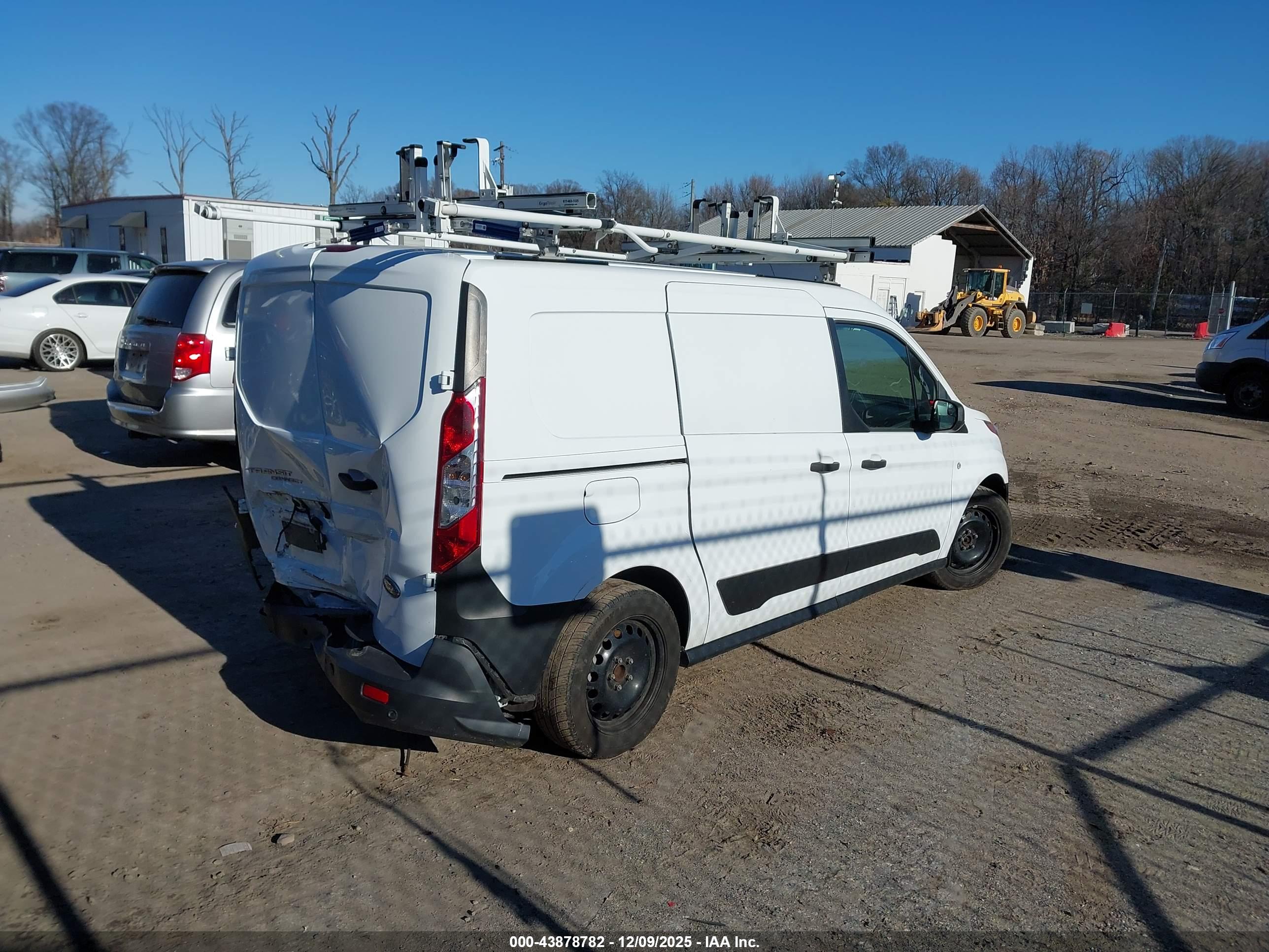 FORD TRANSIT image 4