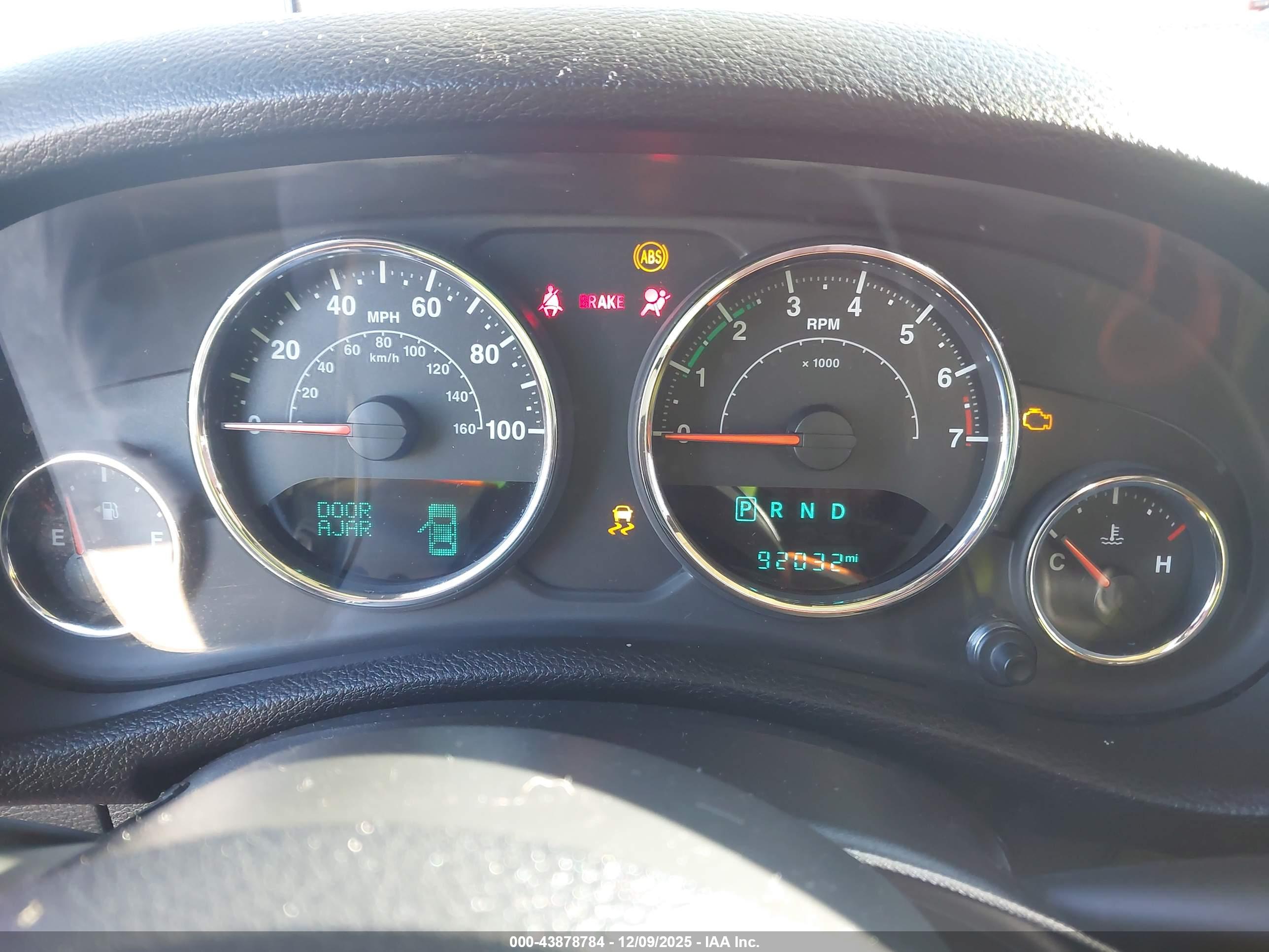 JEEP WRANGLER image 7