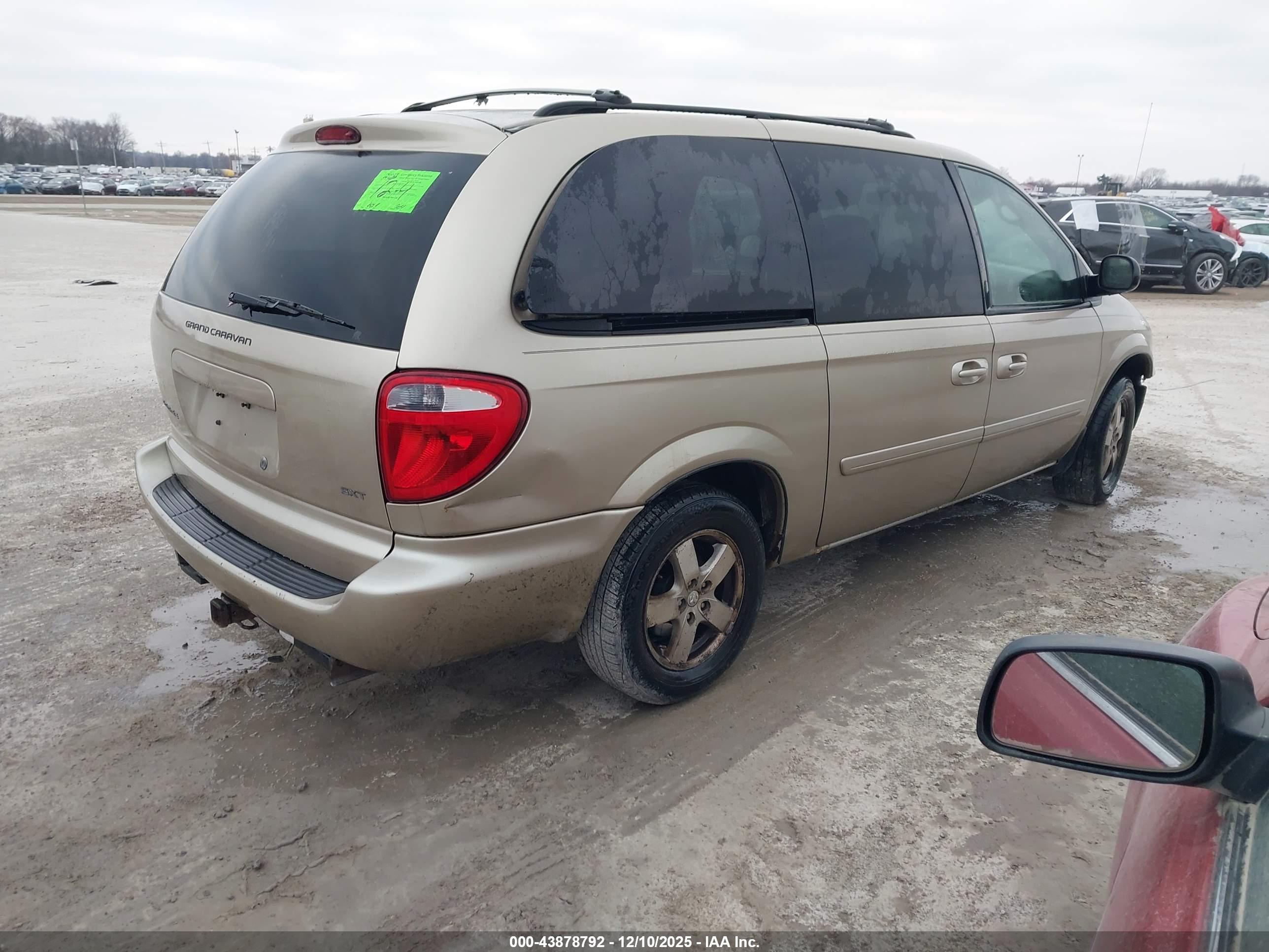 DODGE GRAND image 4