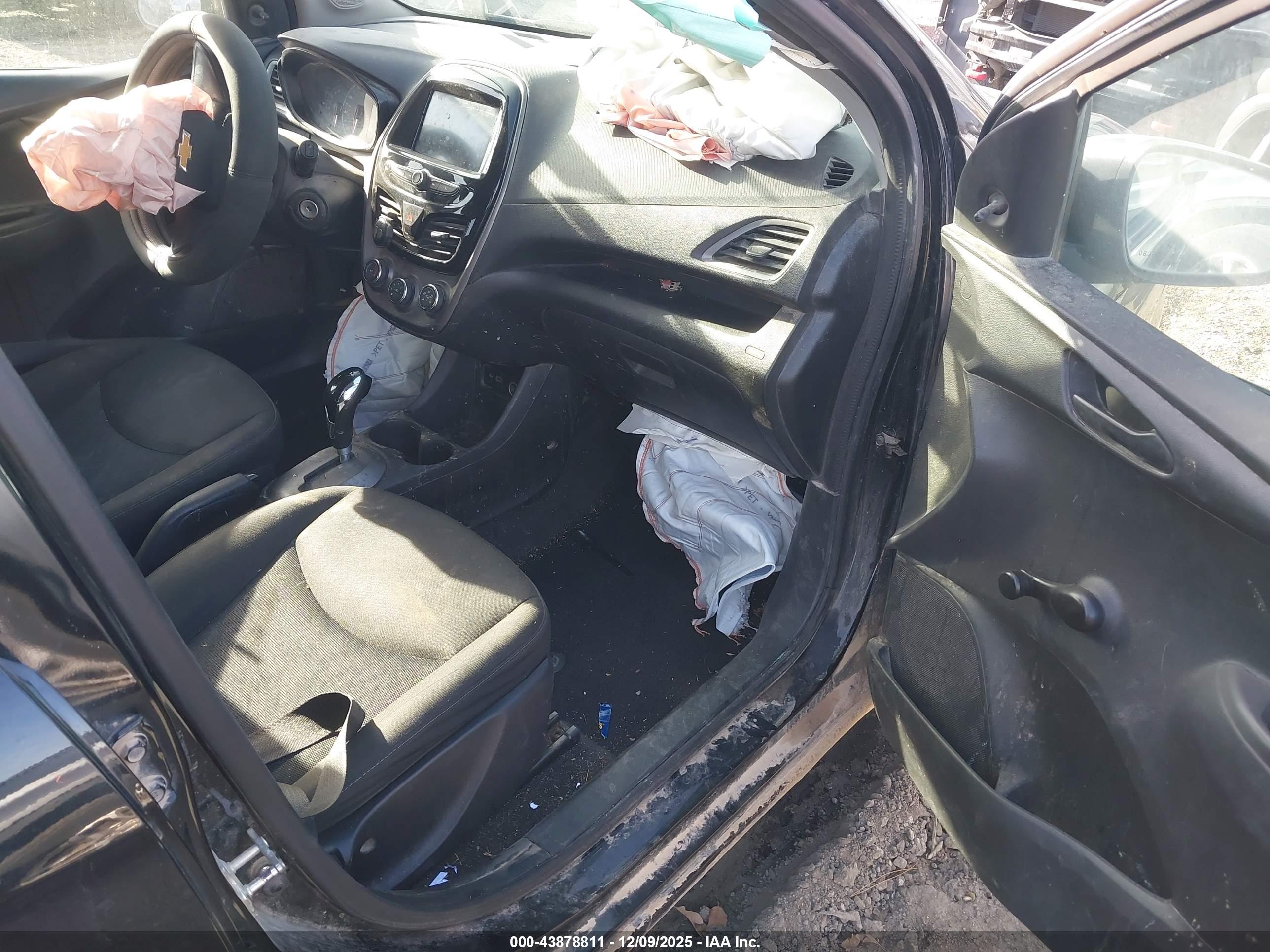 CHEVROLET SPARK image 5