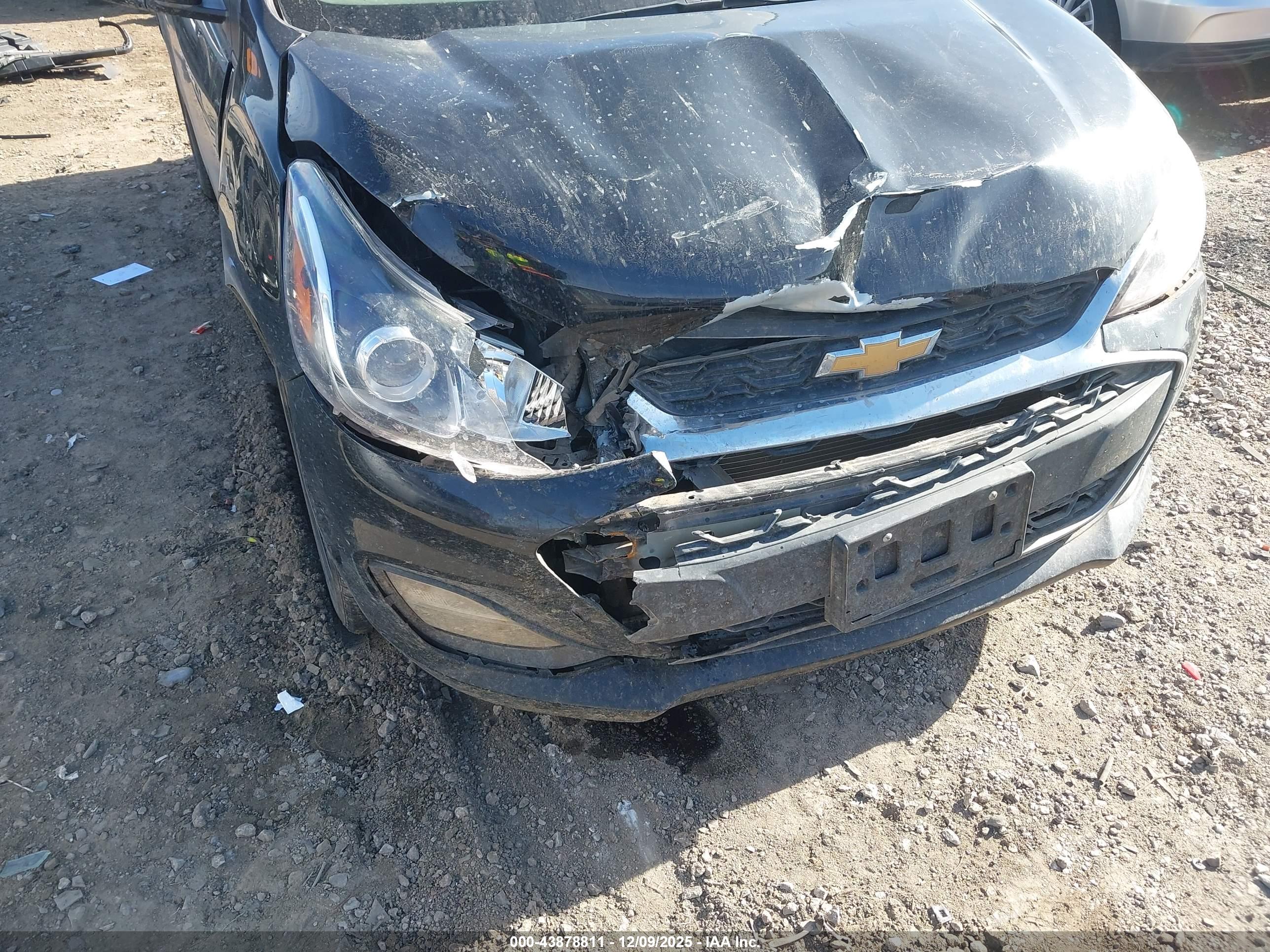 CHEVROLET SPARK image 6
