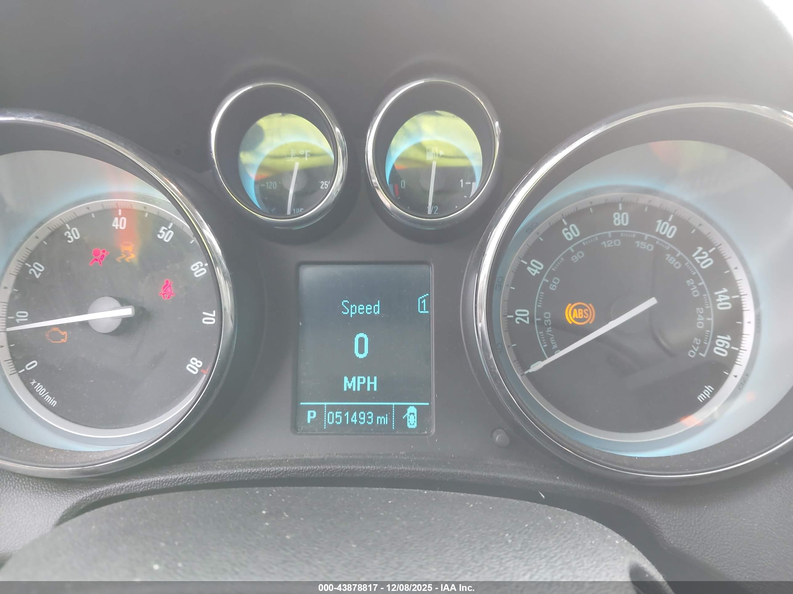 BUICK VERANO image 7