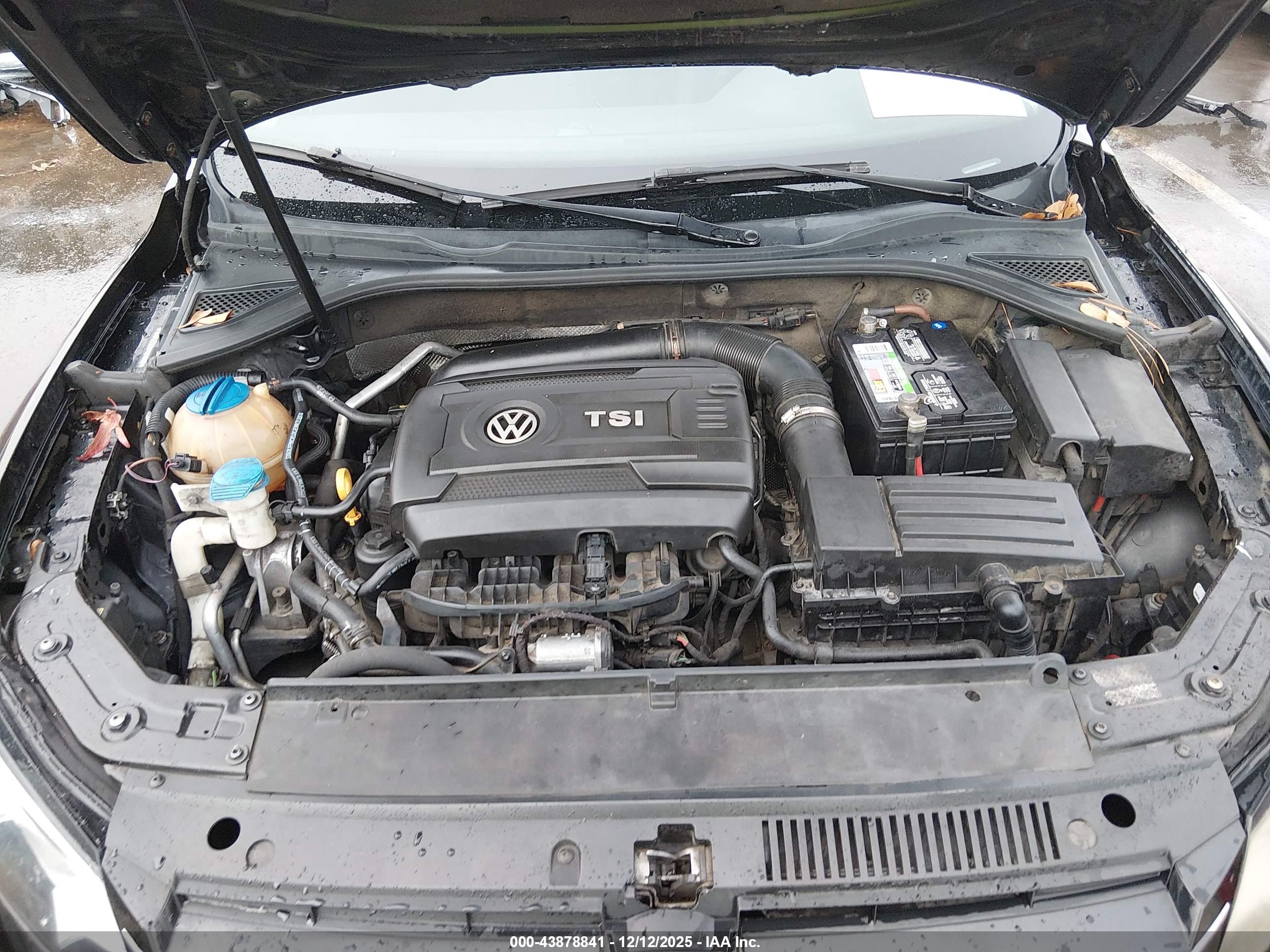 VOLKSWAGEN PASSAT image 10