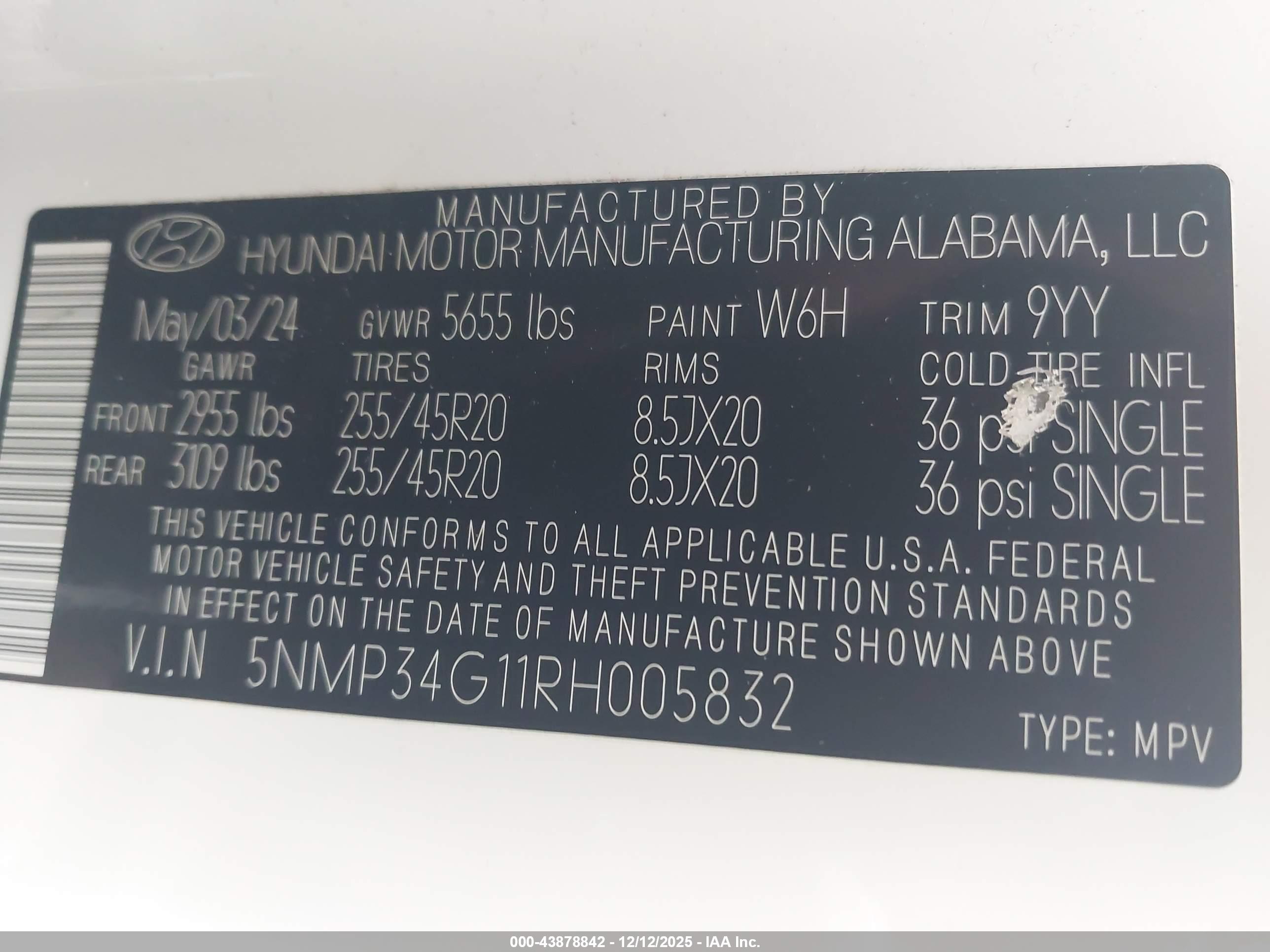 HYUNDAI SANTA image 9