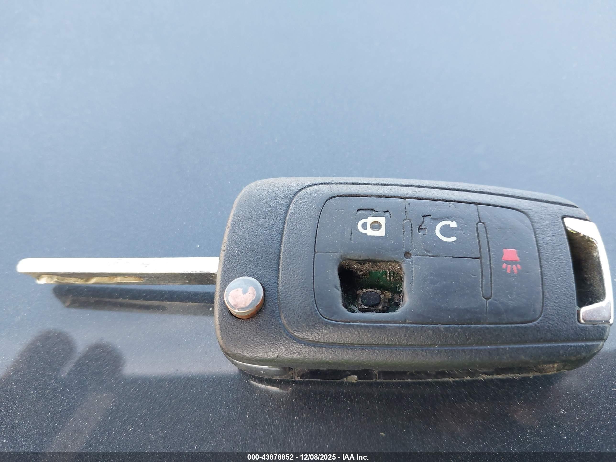 CHEVROLET EQUINOX image 11