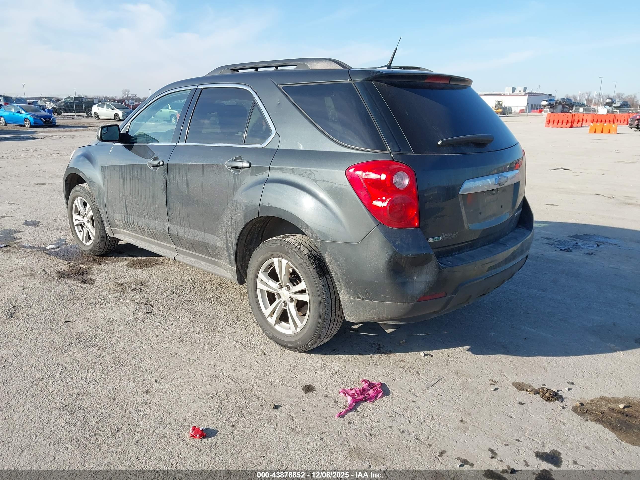 CHEVROLET EQUINOX image 3