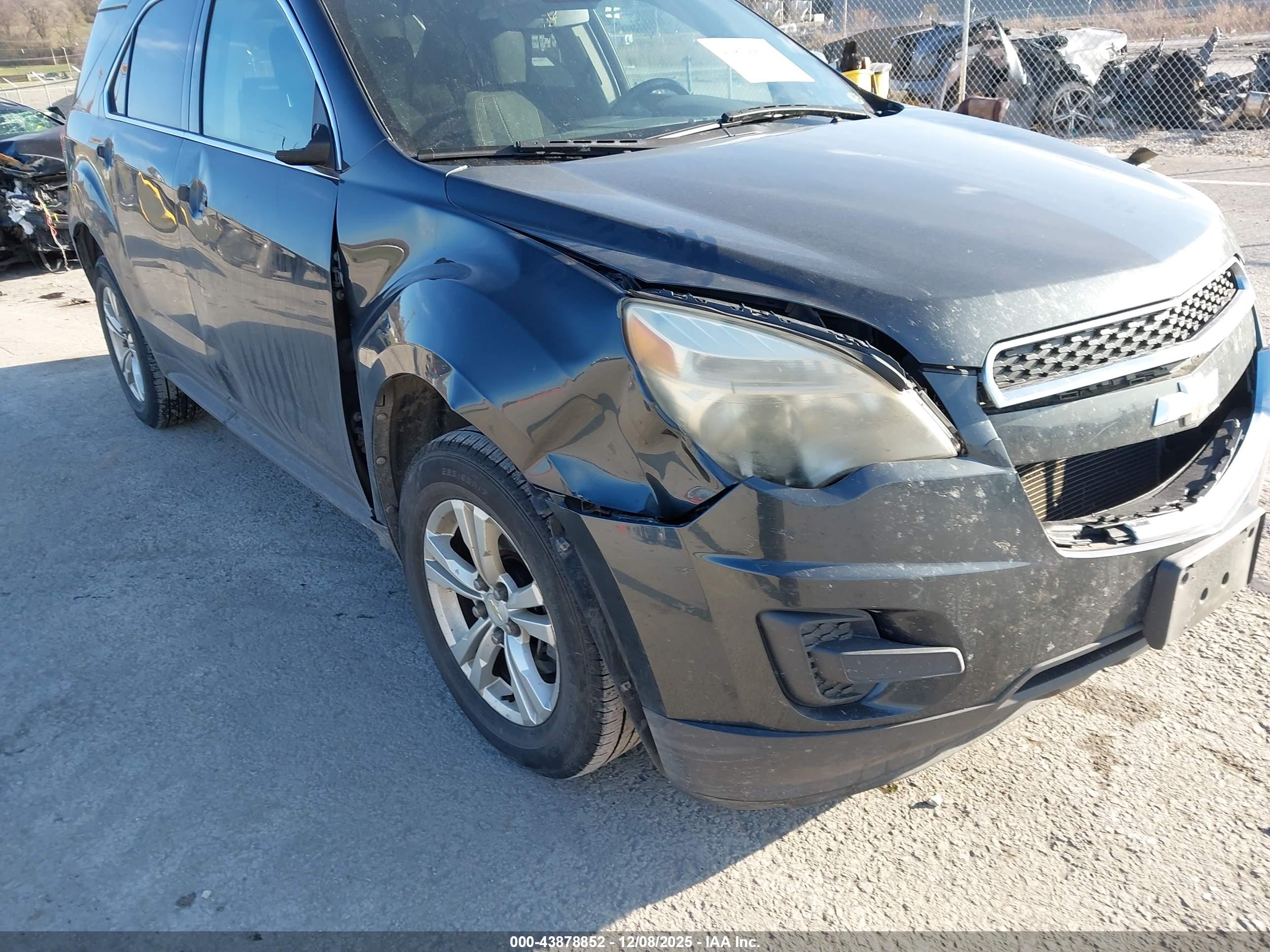 CHEVROLET EQUINOX image 6