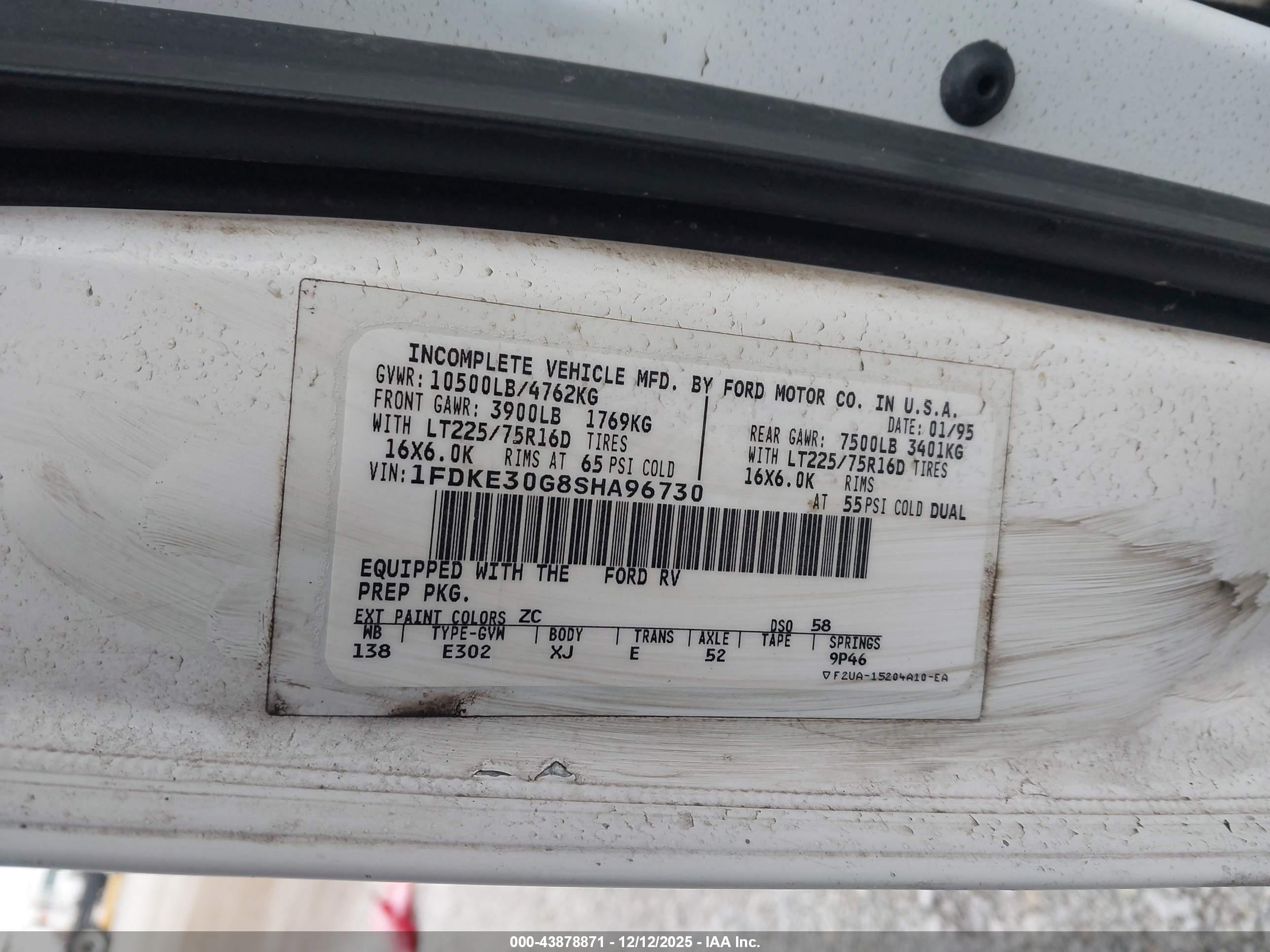 FORD ECONOLINE image 9