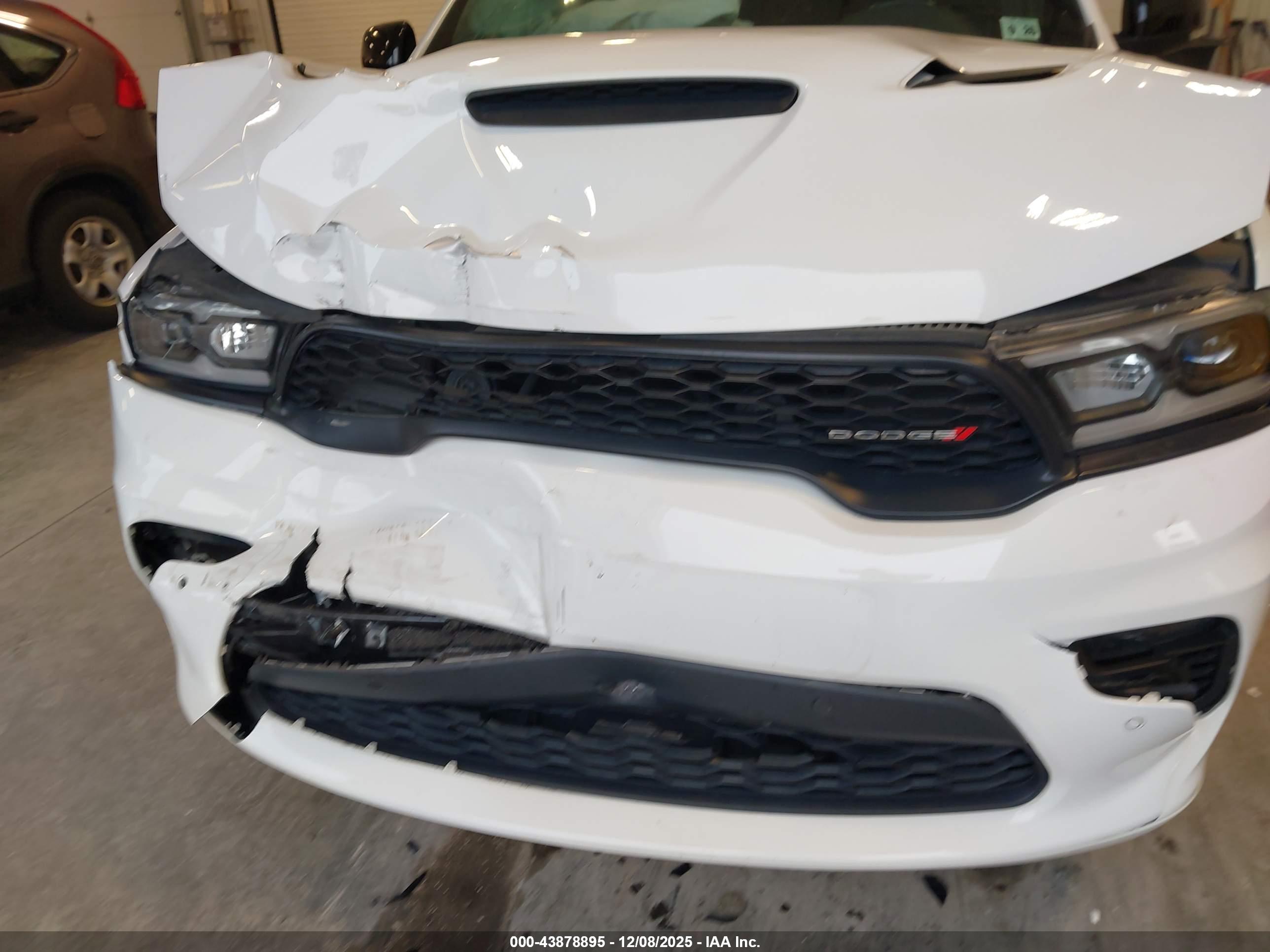 DODGE DURANGO image 6