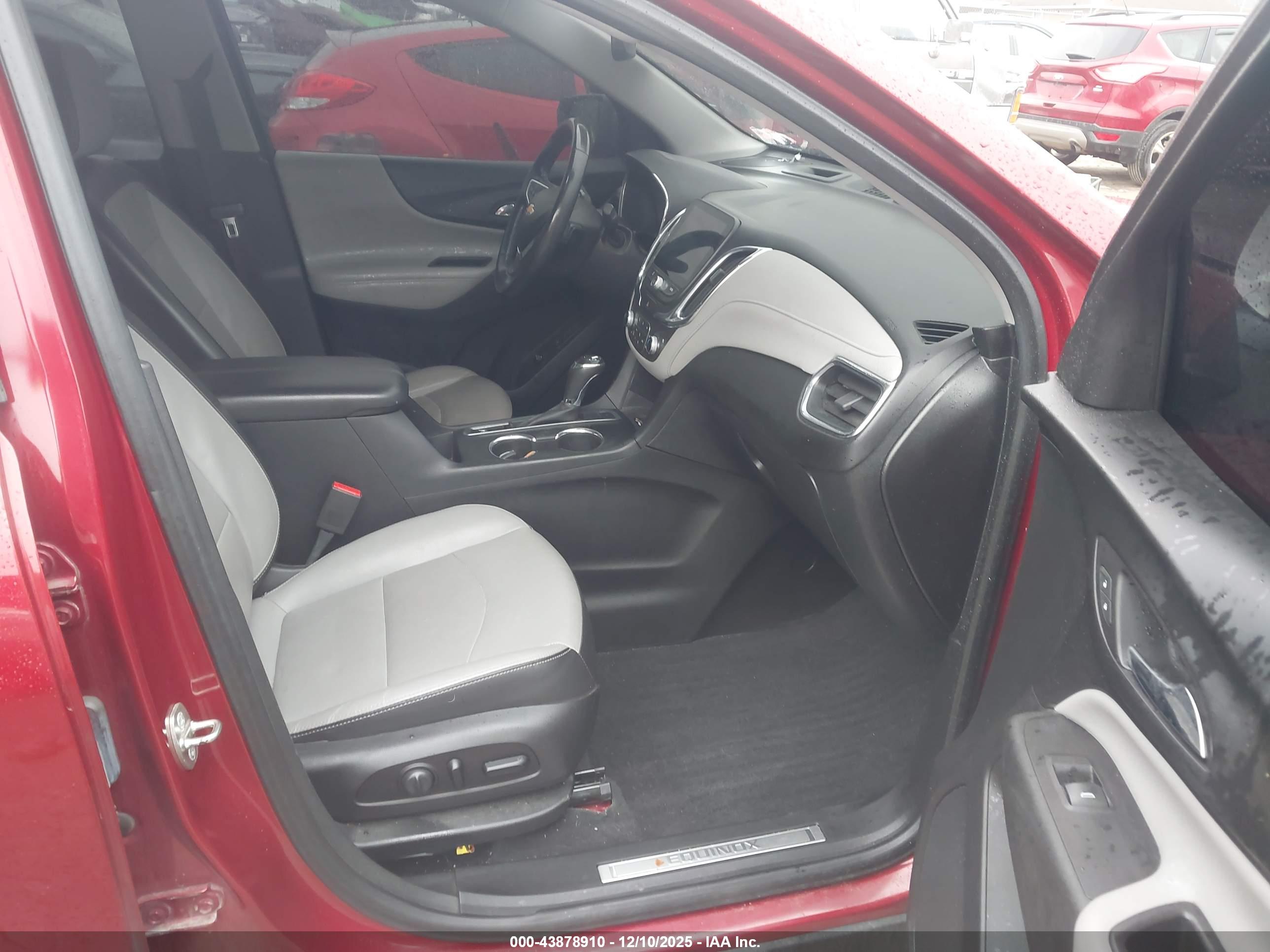 CHEVROLET EQUINOX image 5