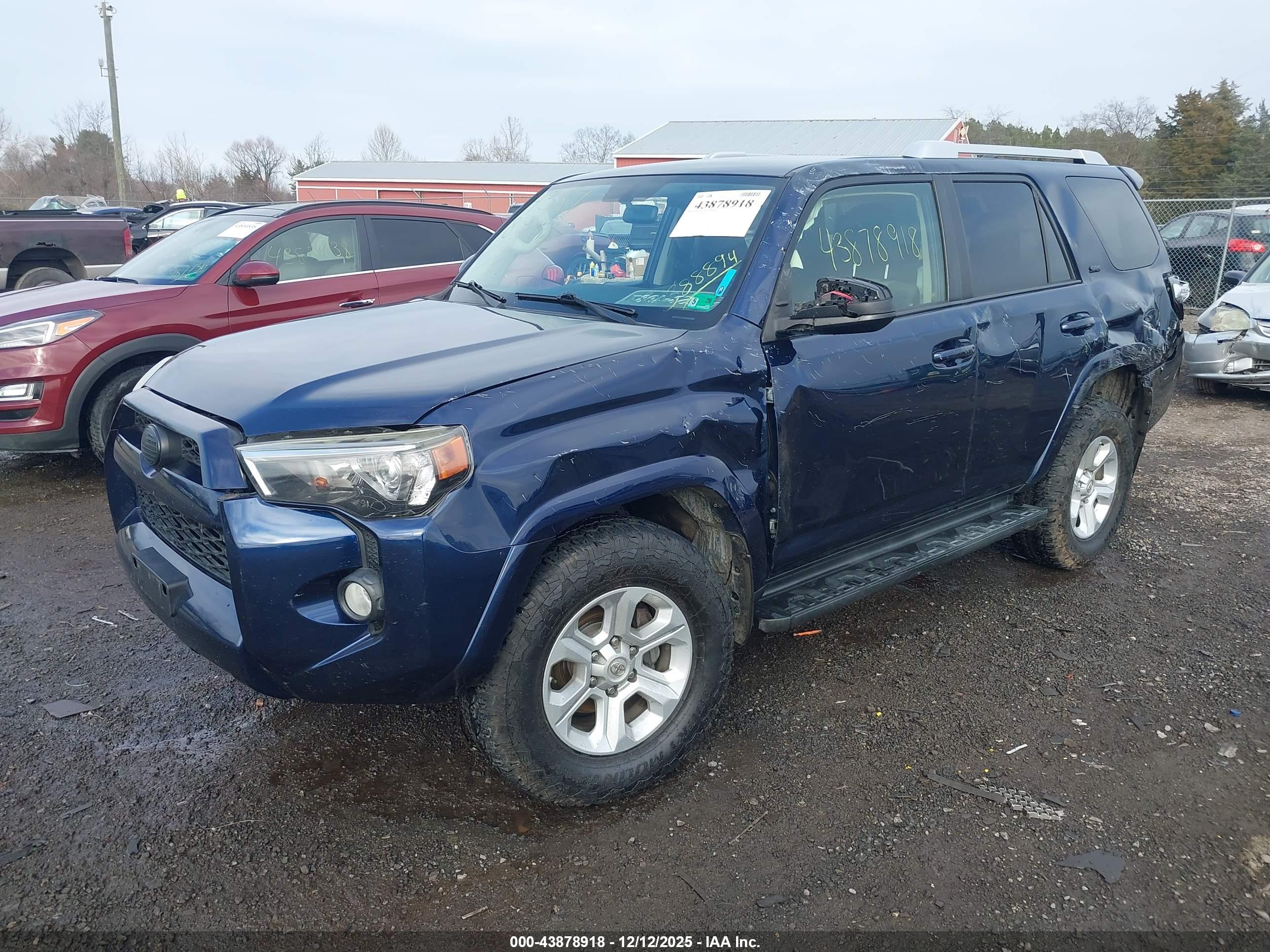 TOYOTA 4RUNNER image 2