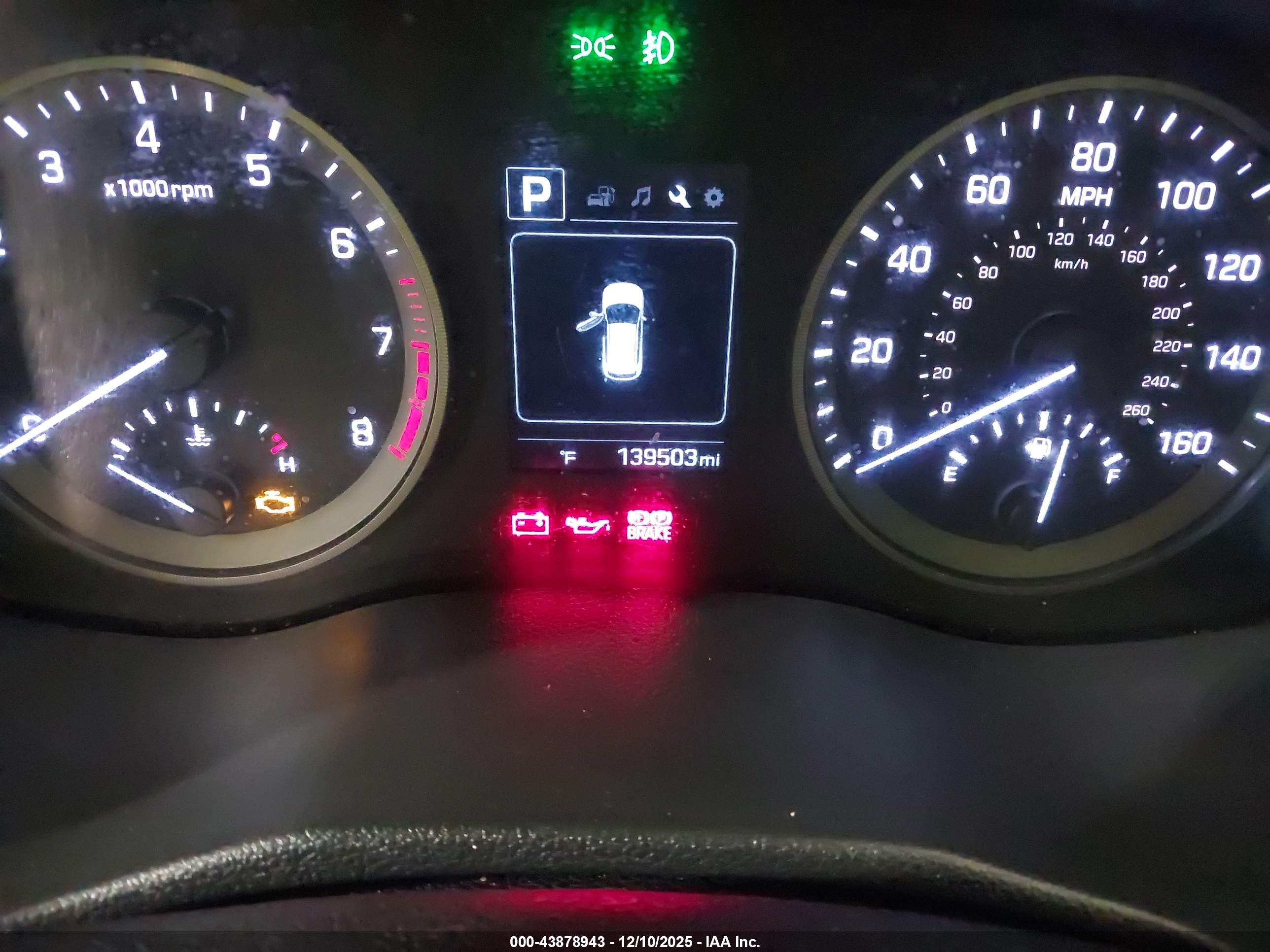 HYUNDAI TUCSON image 7