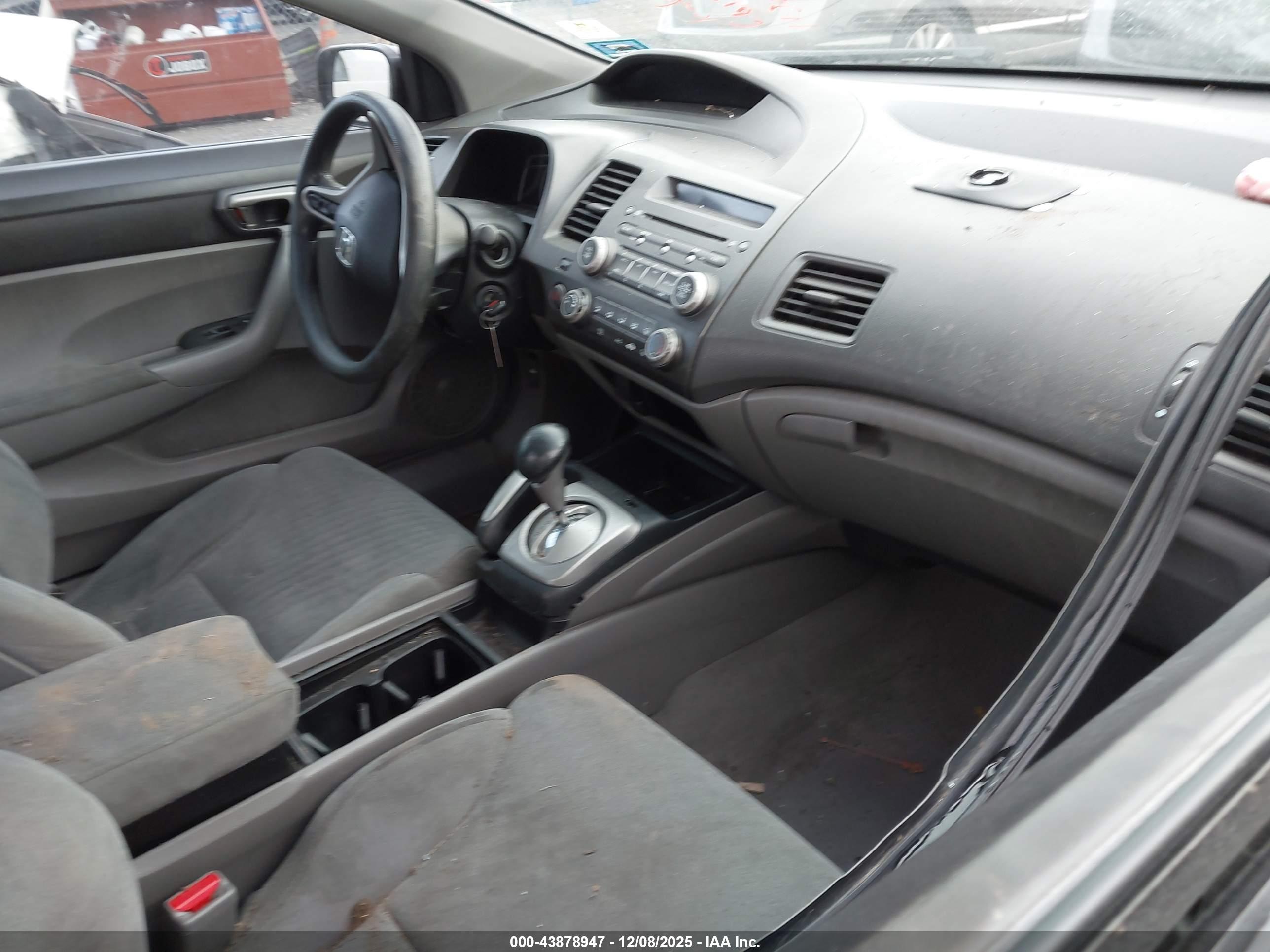 HONDA CIVIC image 5