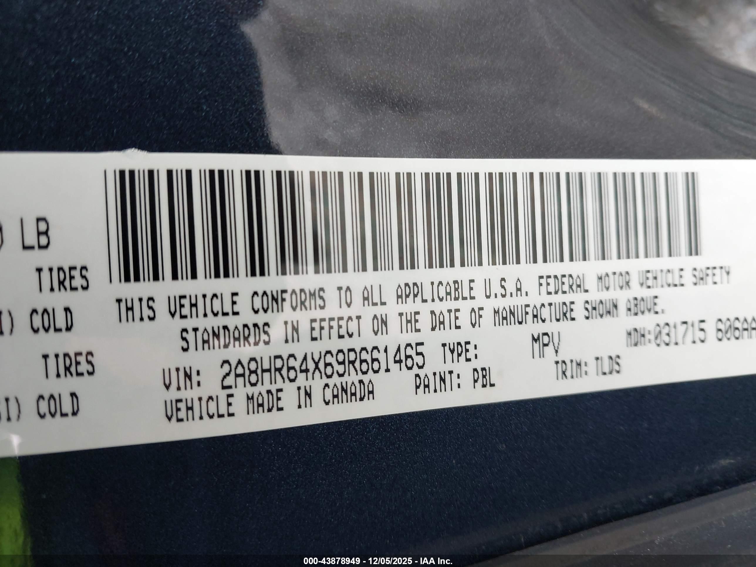 CHRYSLER TOWN image 9