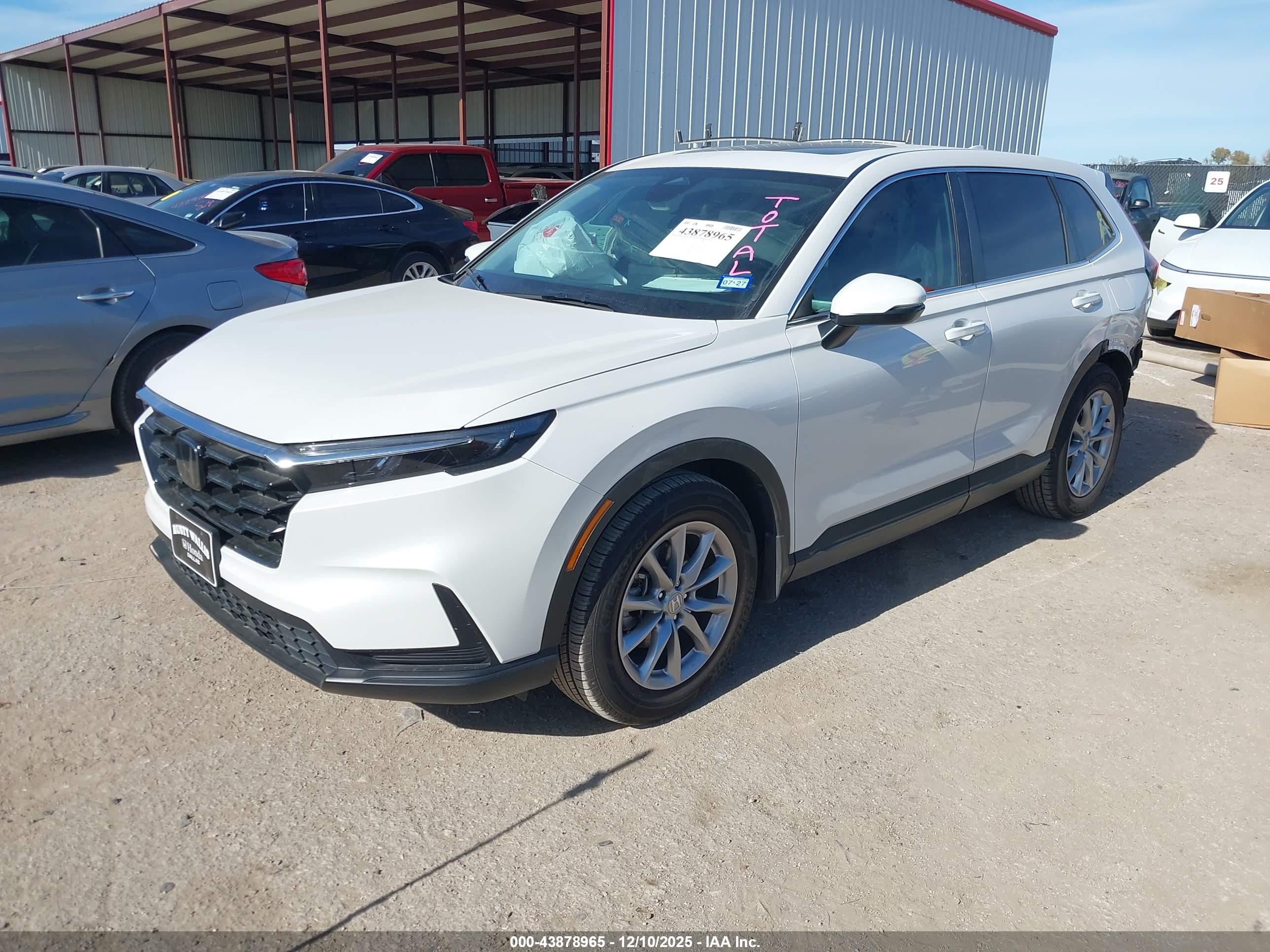 HONDA CR-V image 2