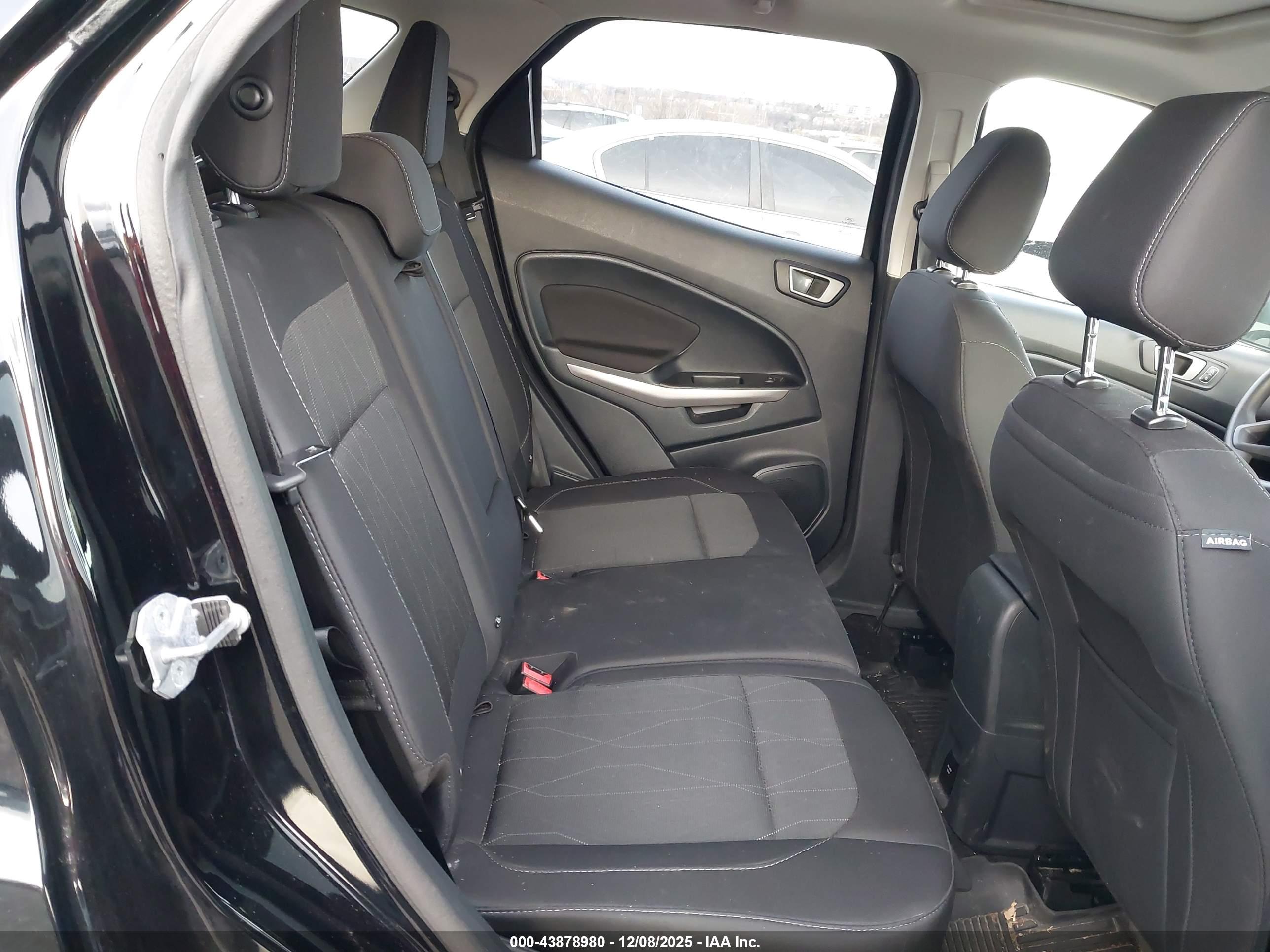 FORD ECOSPORT image 8