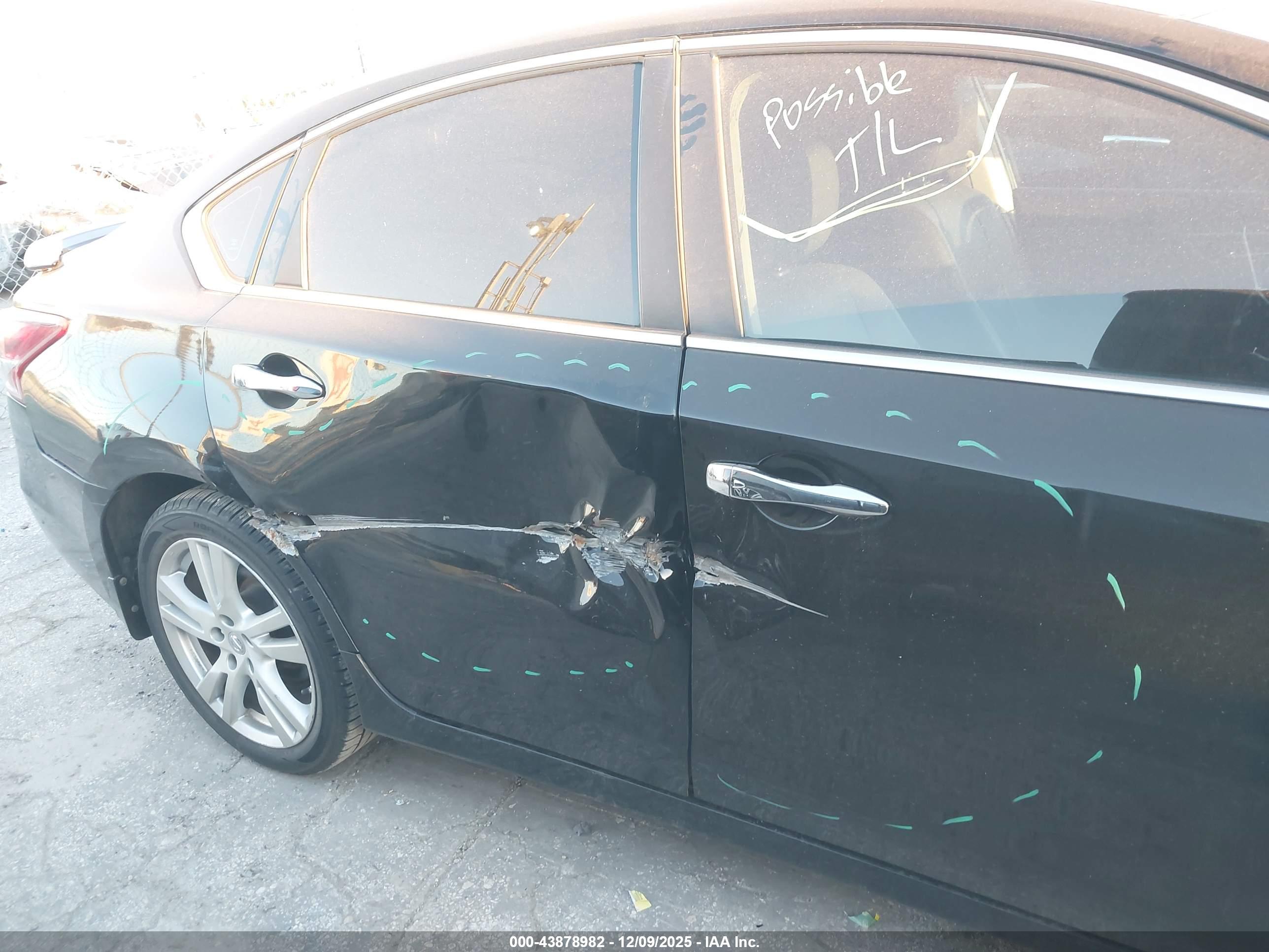 NISSAN ALTIMA image 6