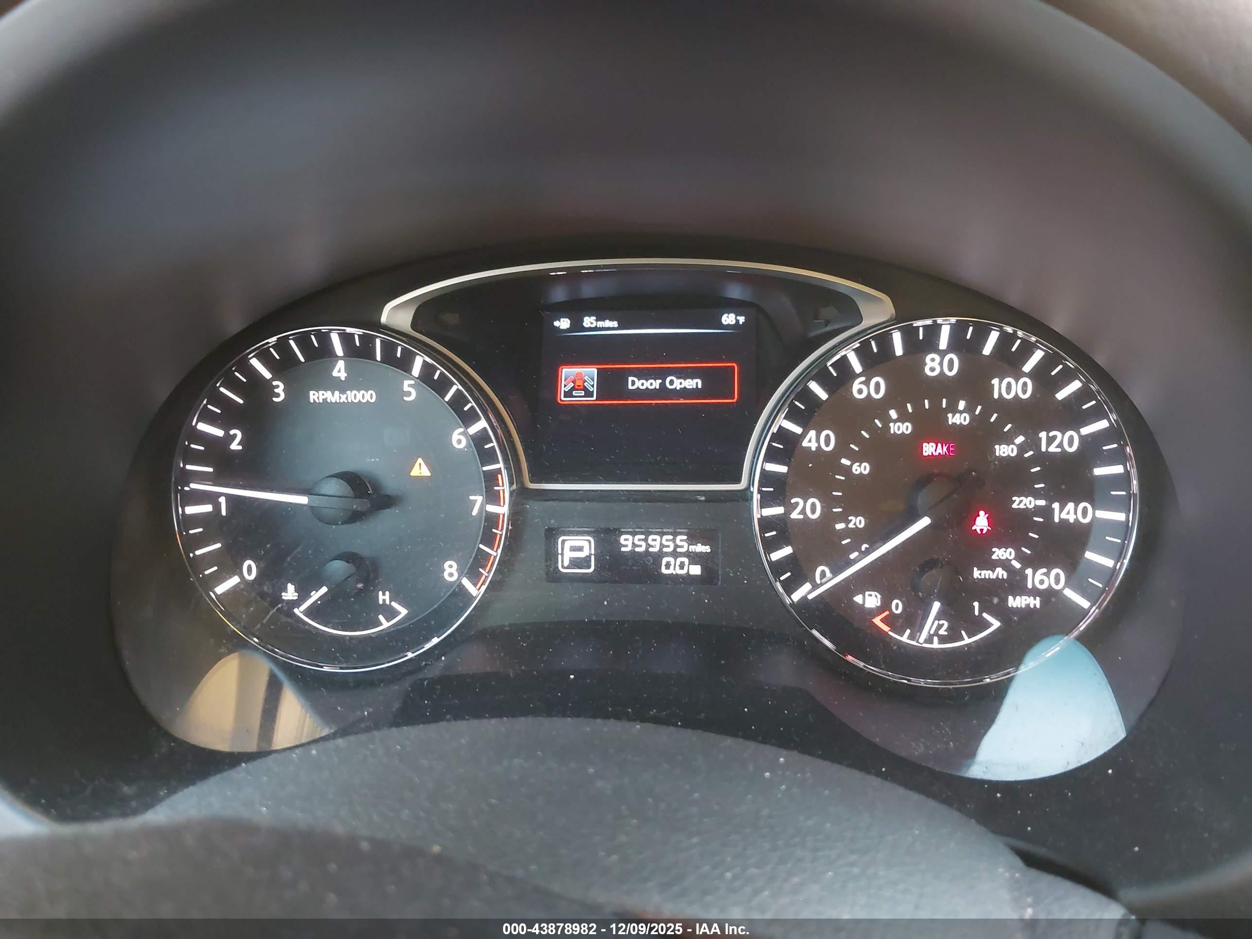 NISSAN ALTIMA image 7