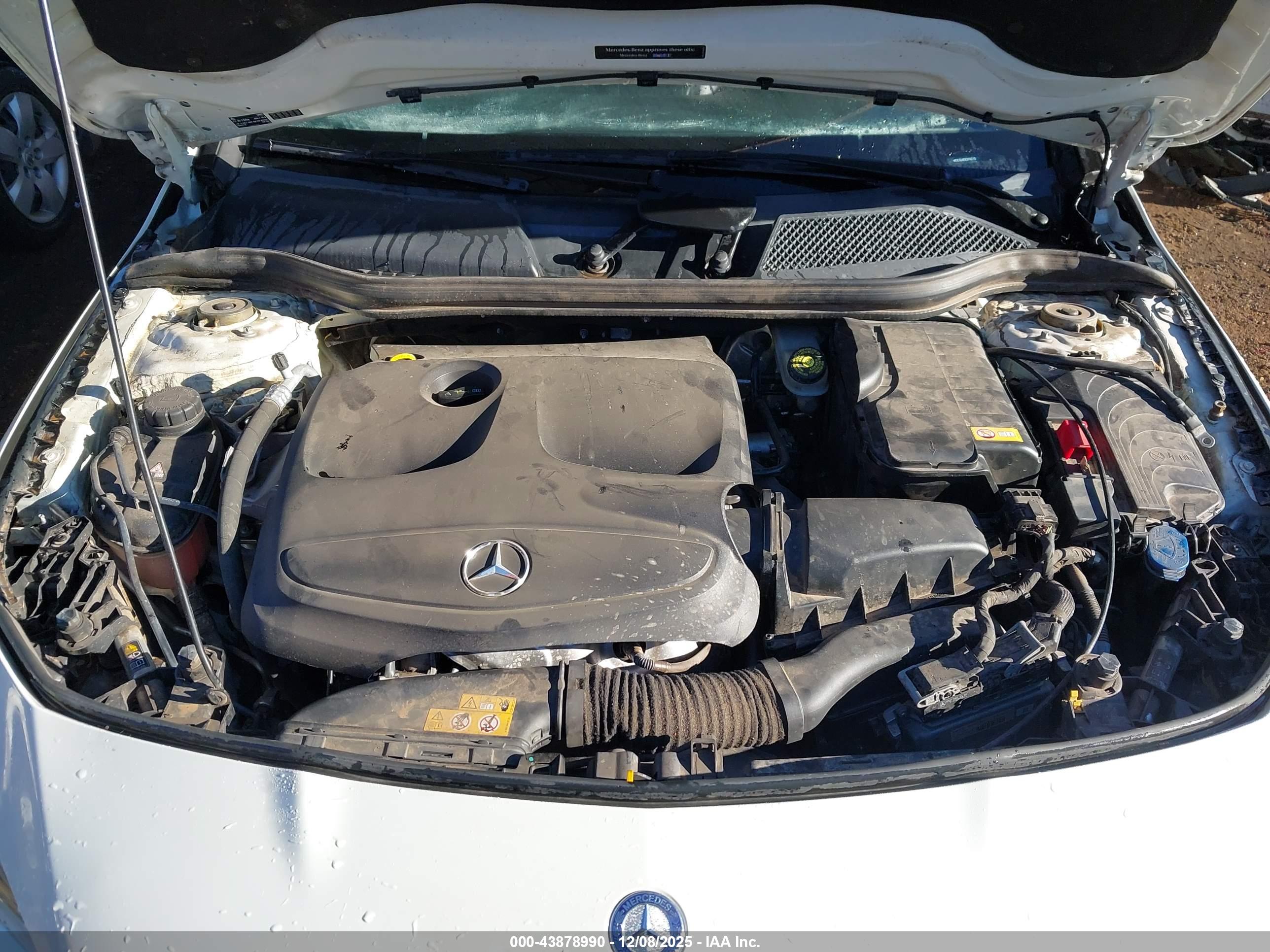 MERCEDES-BENZ CLA image 10
