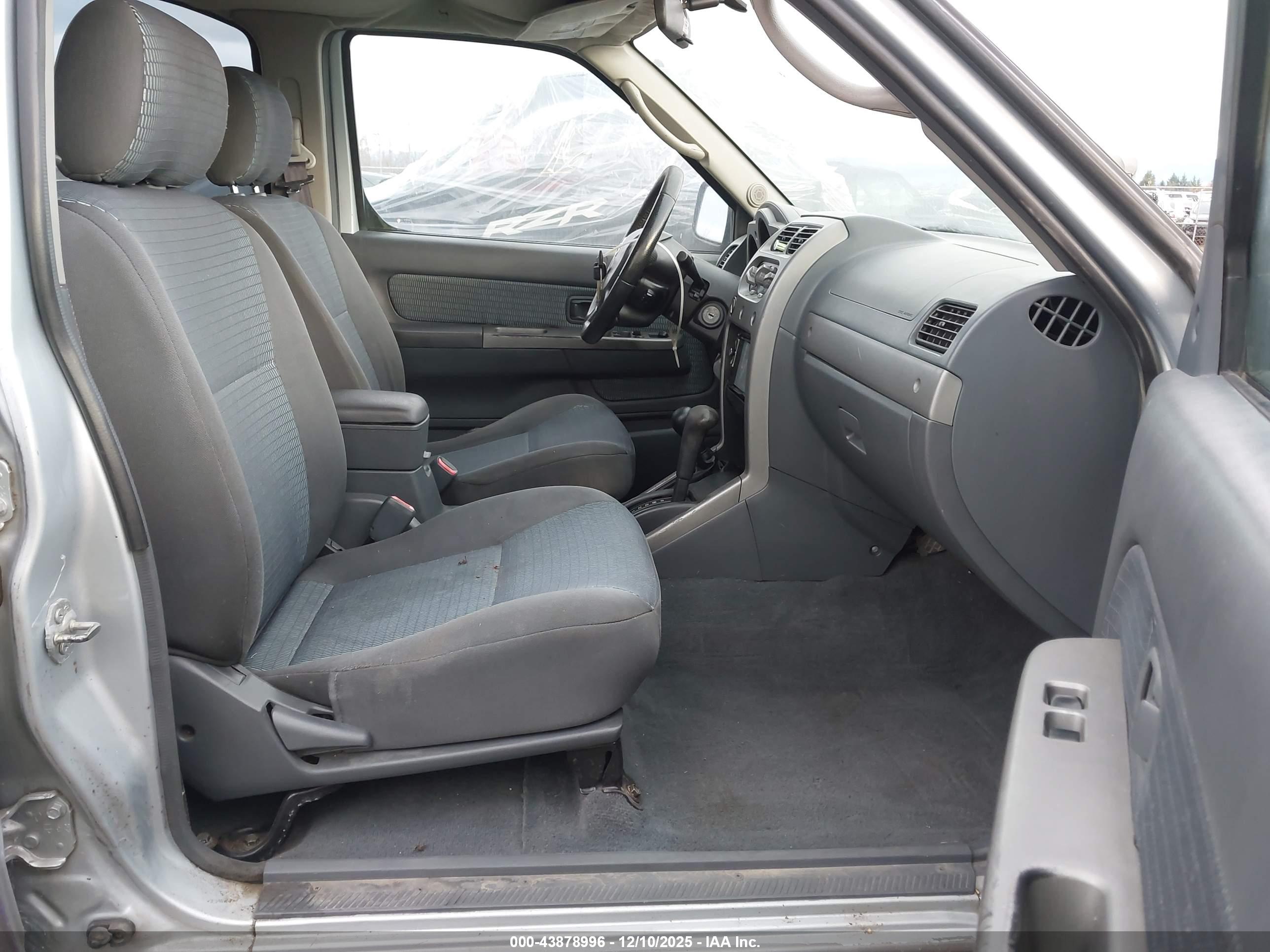 NISSAN XTERRA image 5