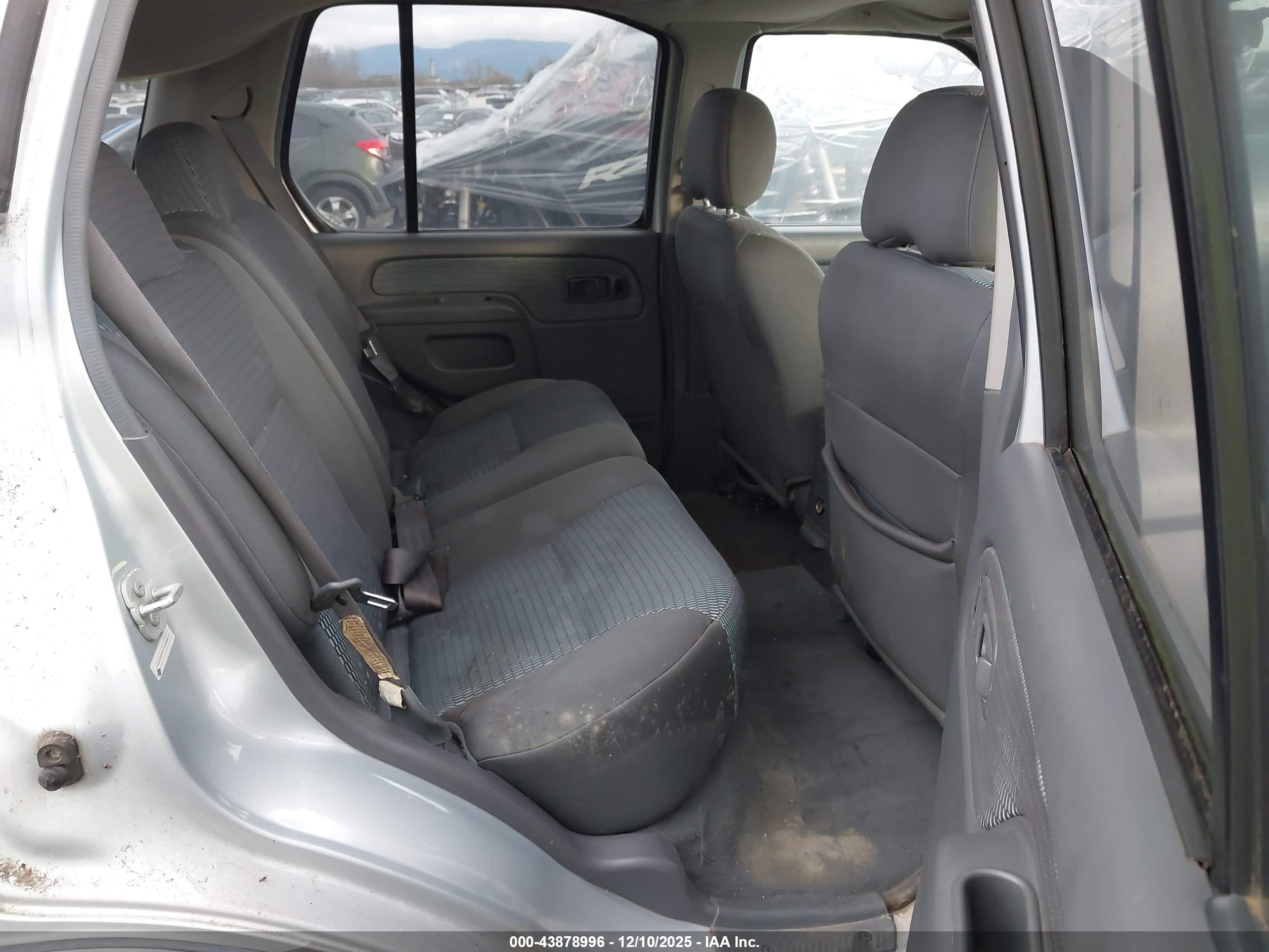 NISSAN XTERRA image 8