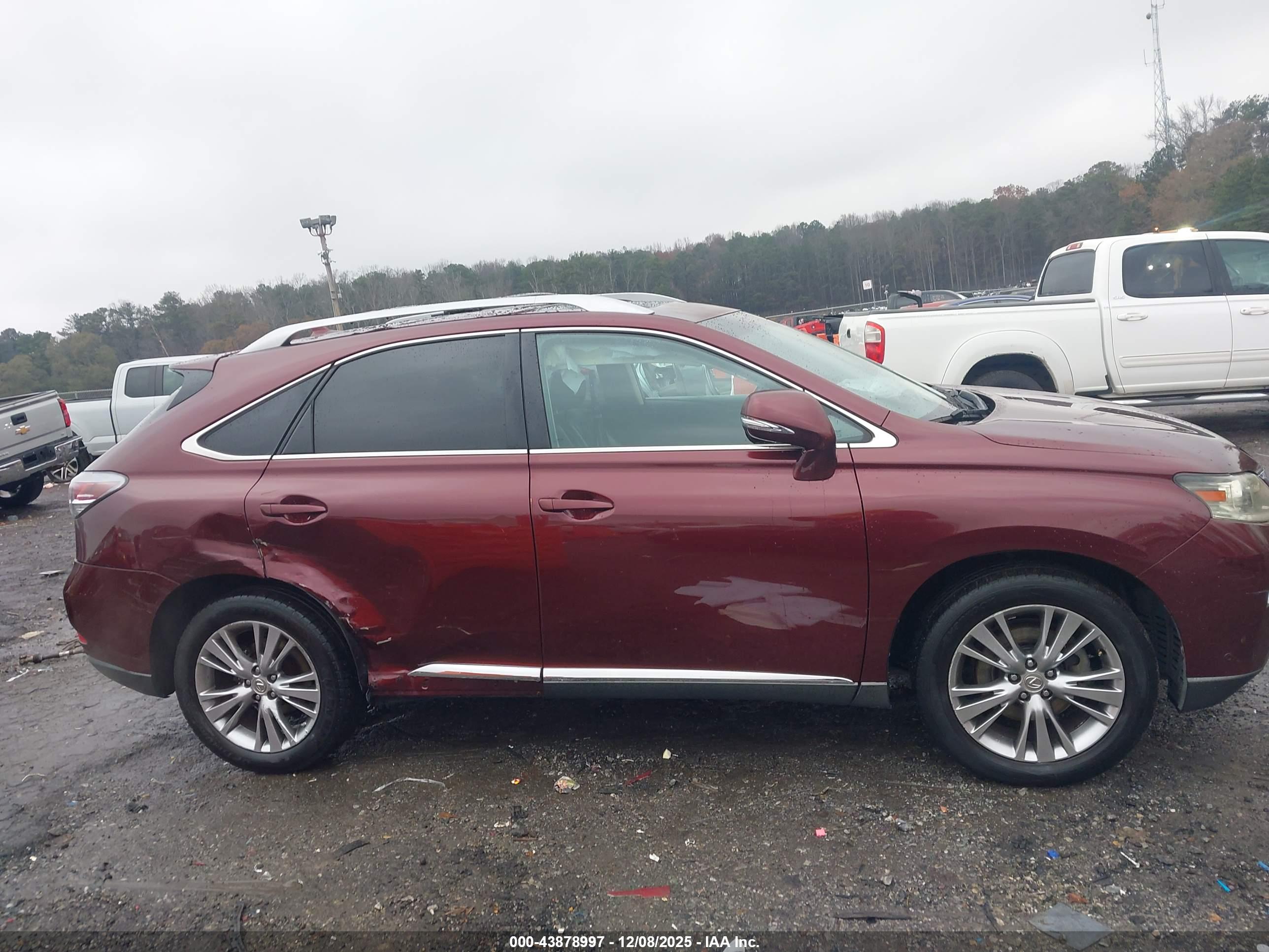 LEXUS RX image 6