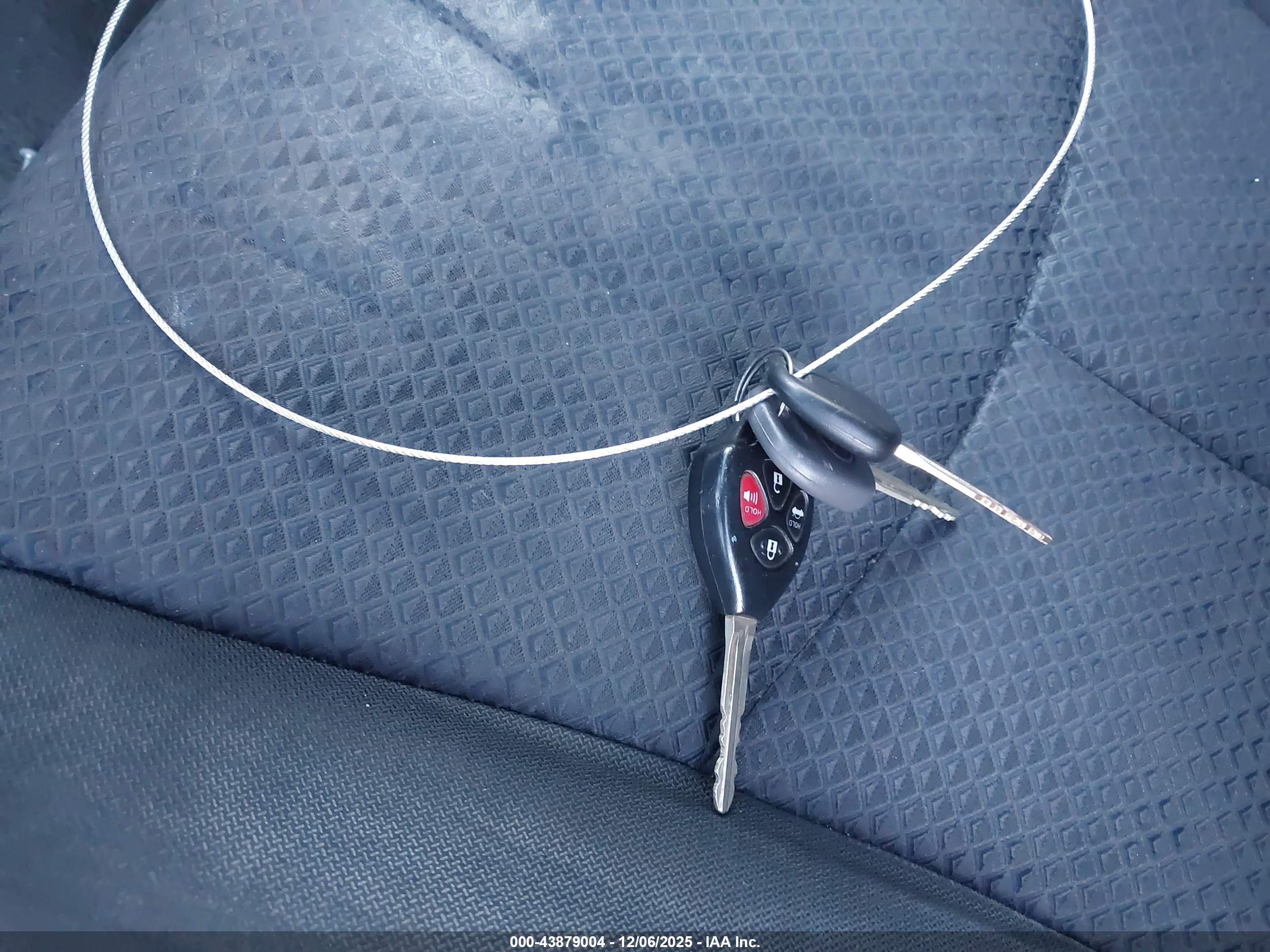 TOYOTA CAMRY image 11