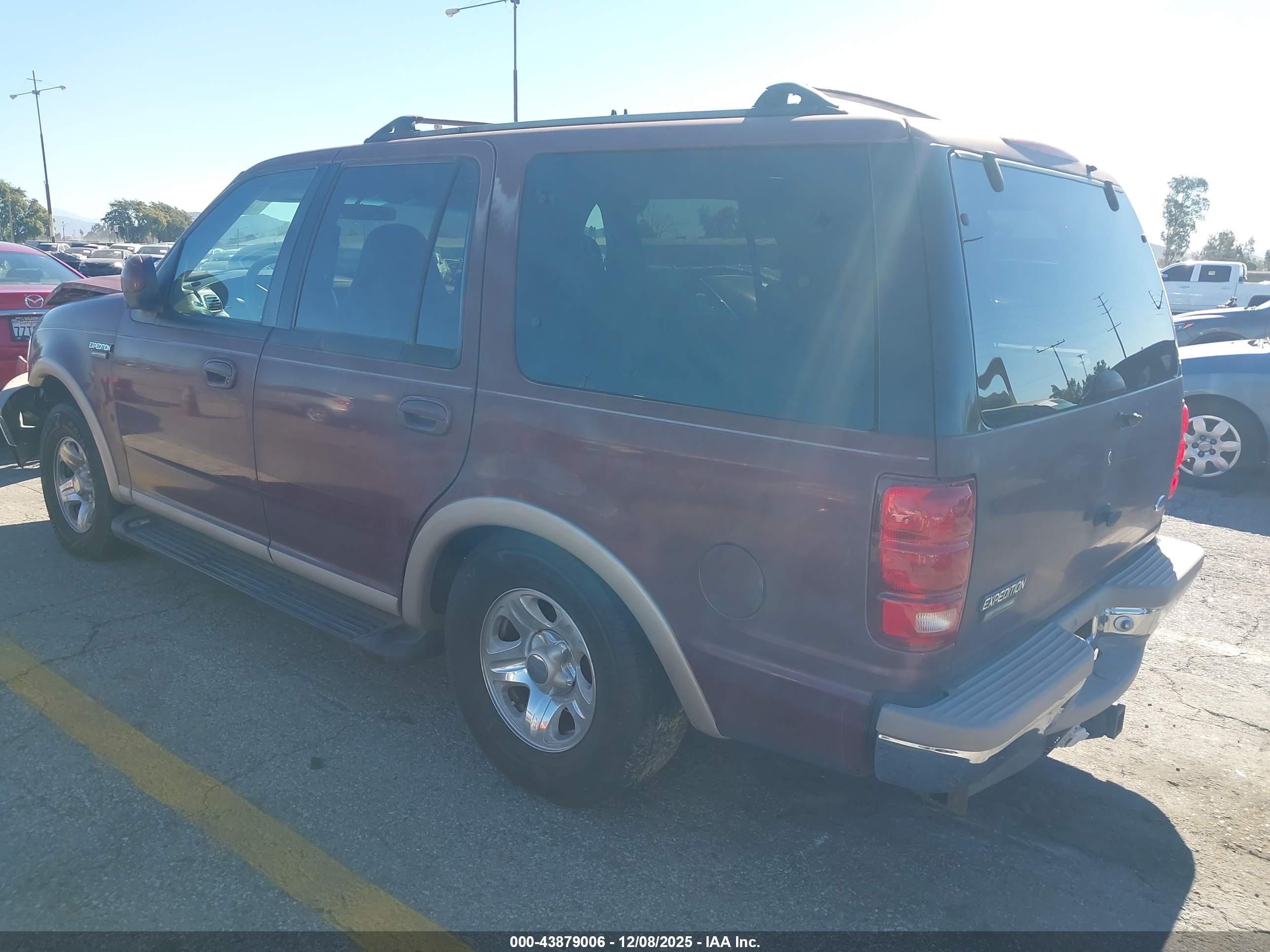 FORD EXPEDITION image 3