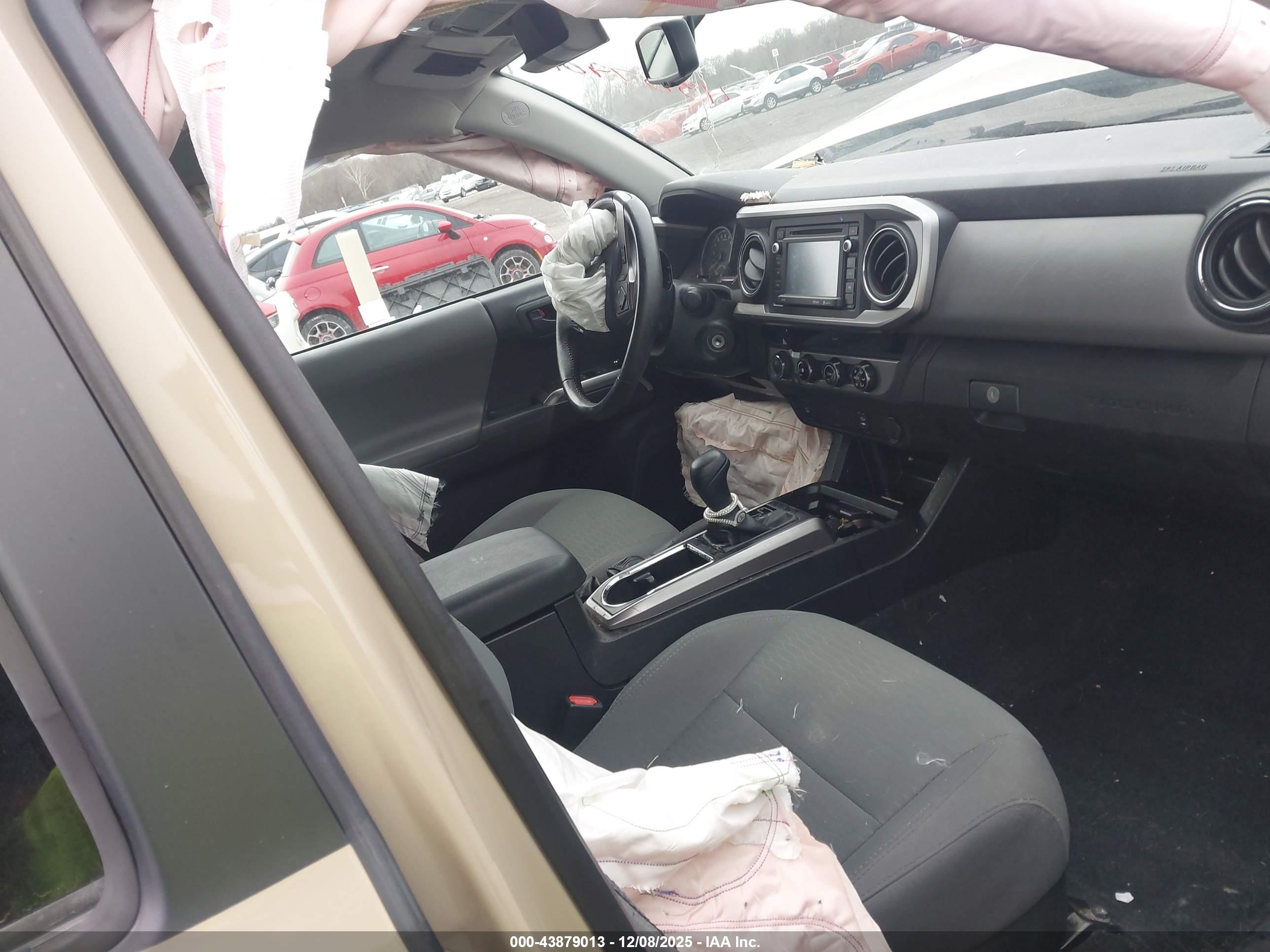 TOYOTA TACOMA image 5