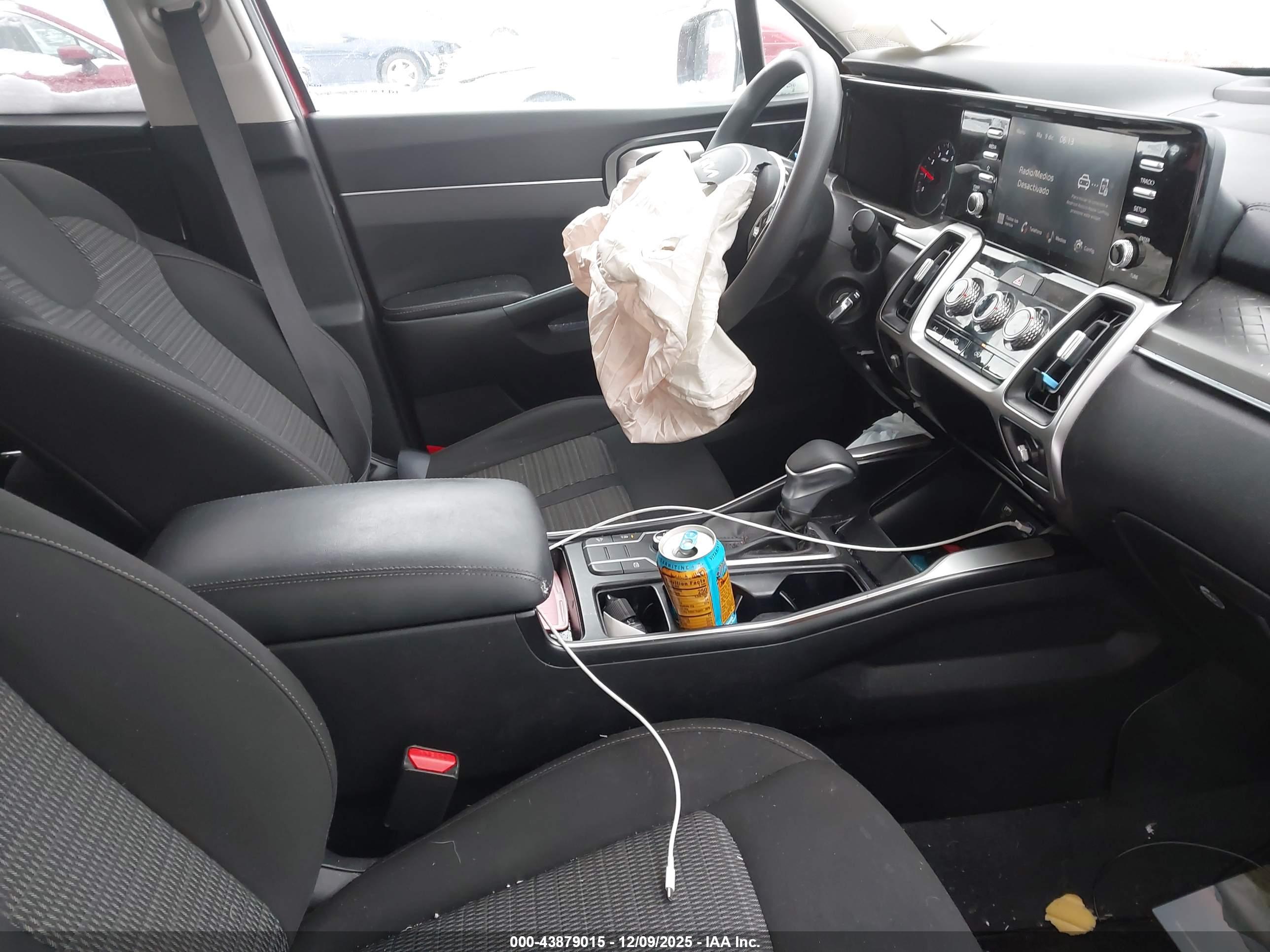 KIA SORENTO image 5