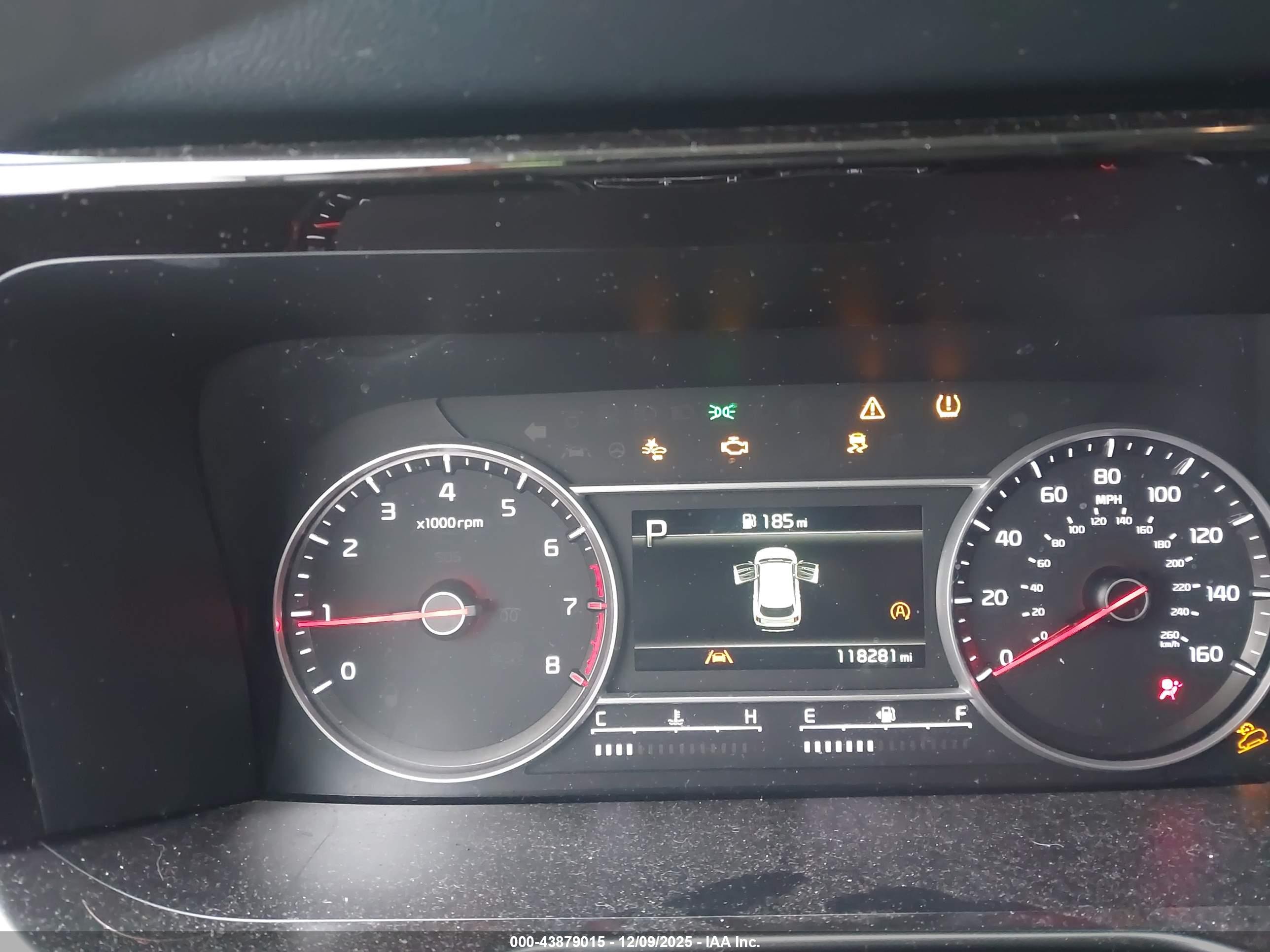 KIA SORENTO image 7