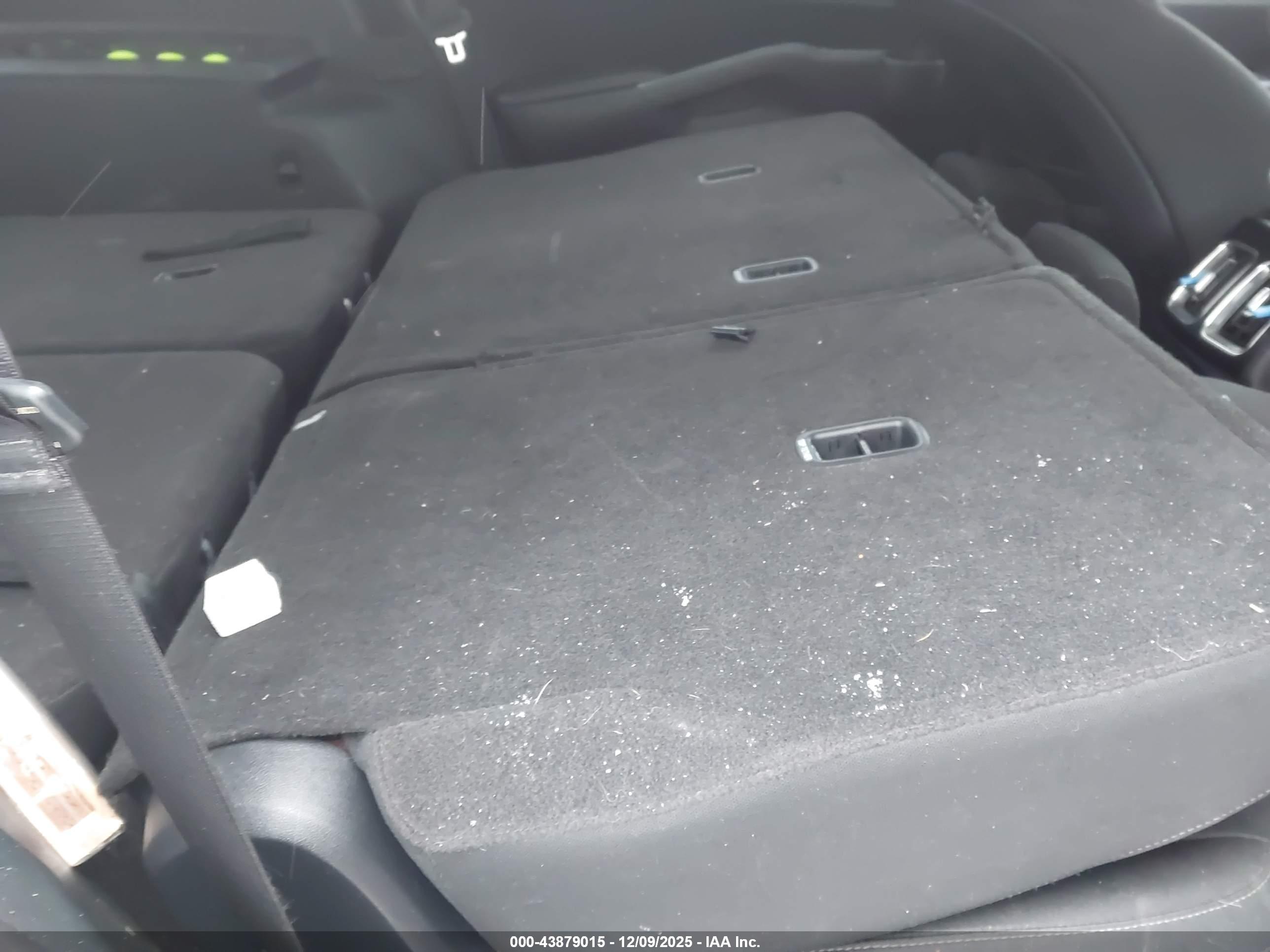 KIA SORENTO image 8