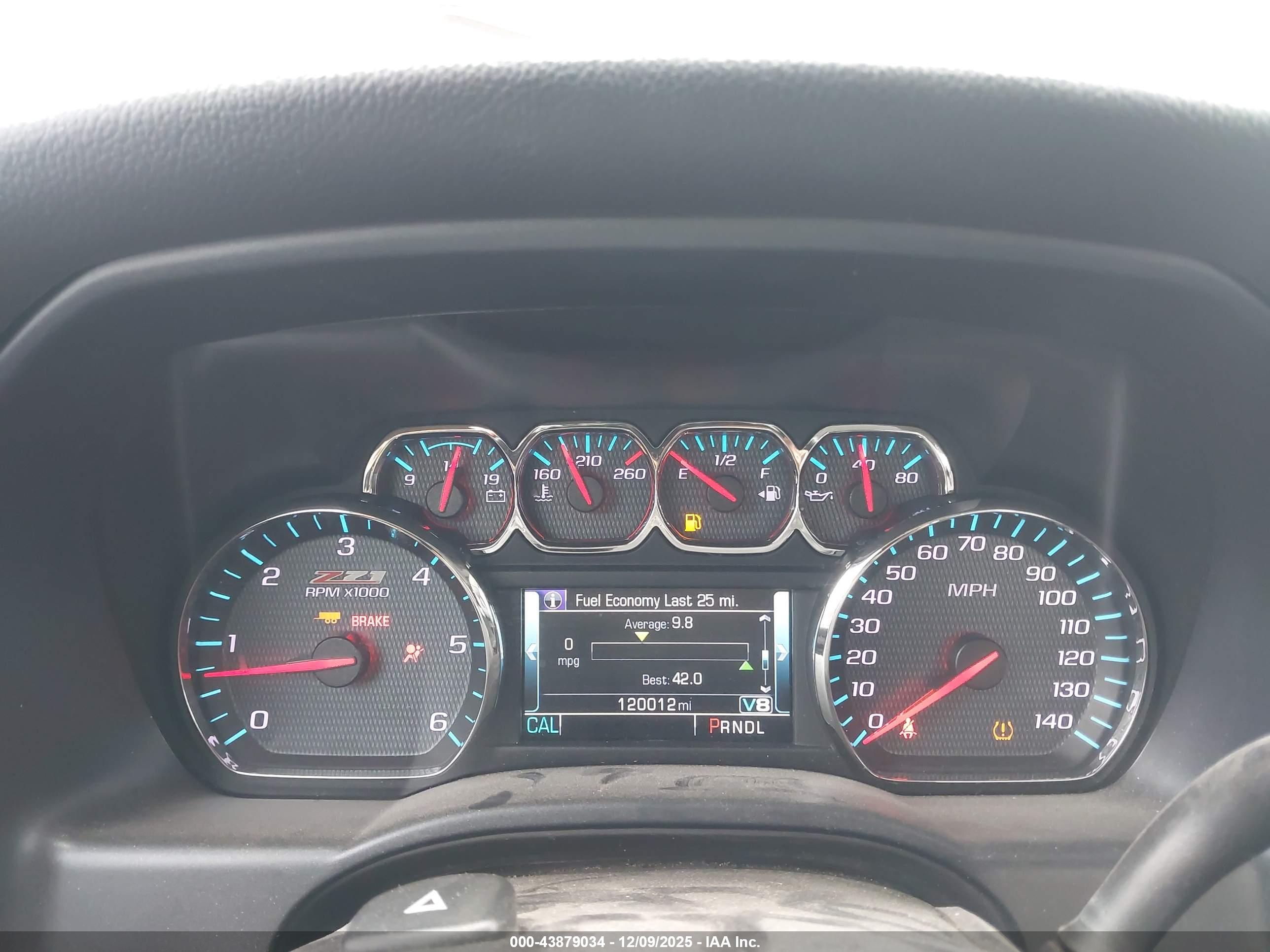 CHEVROLET SILVERADO image 7