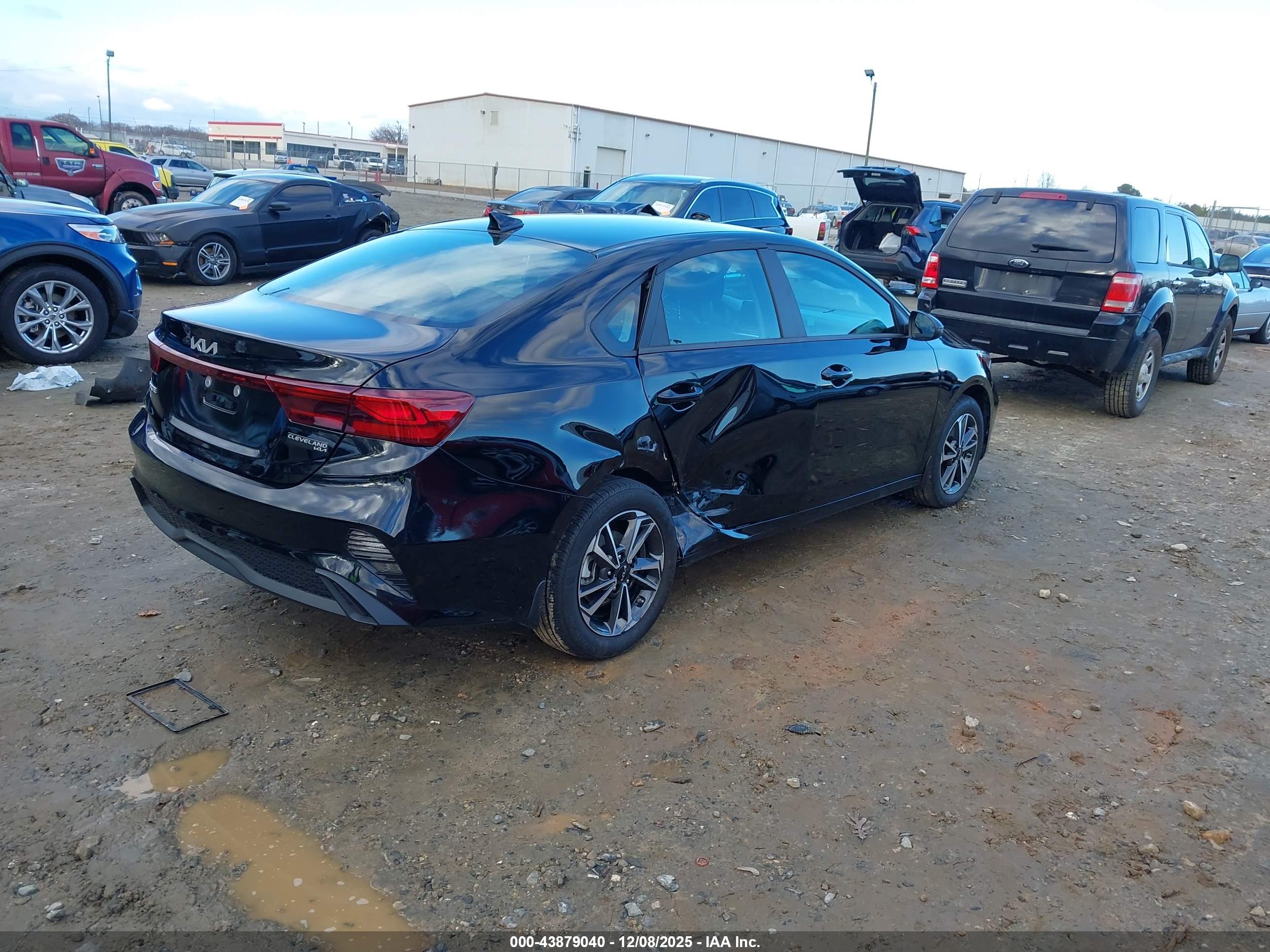 KIA FORTE image 4